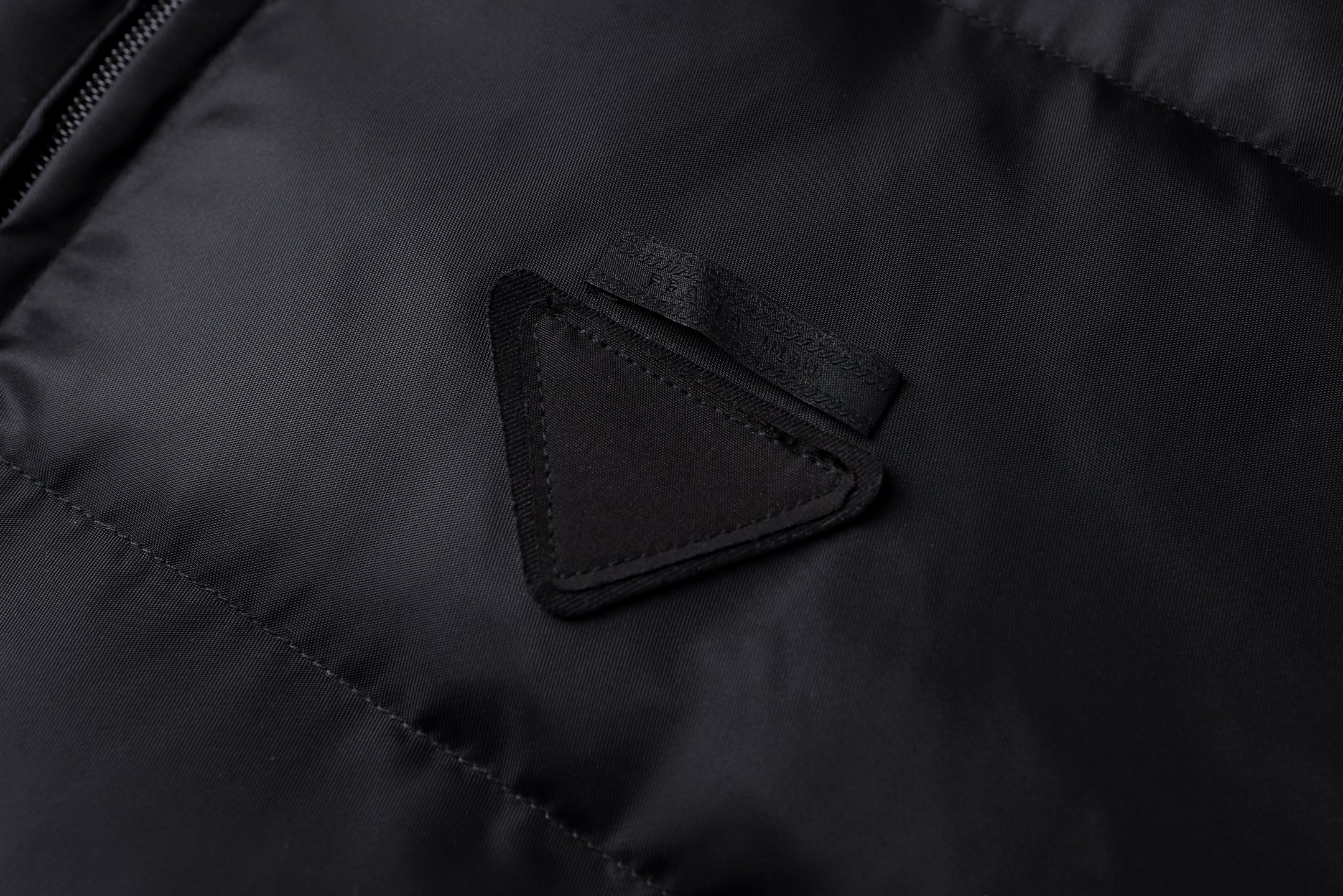 普拉达 Prada 高级成衣风衣外套及大衣服饰 #3A7DB40B 5