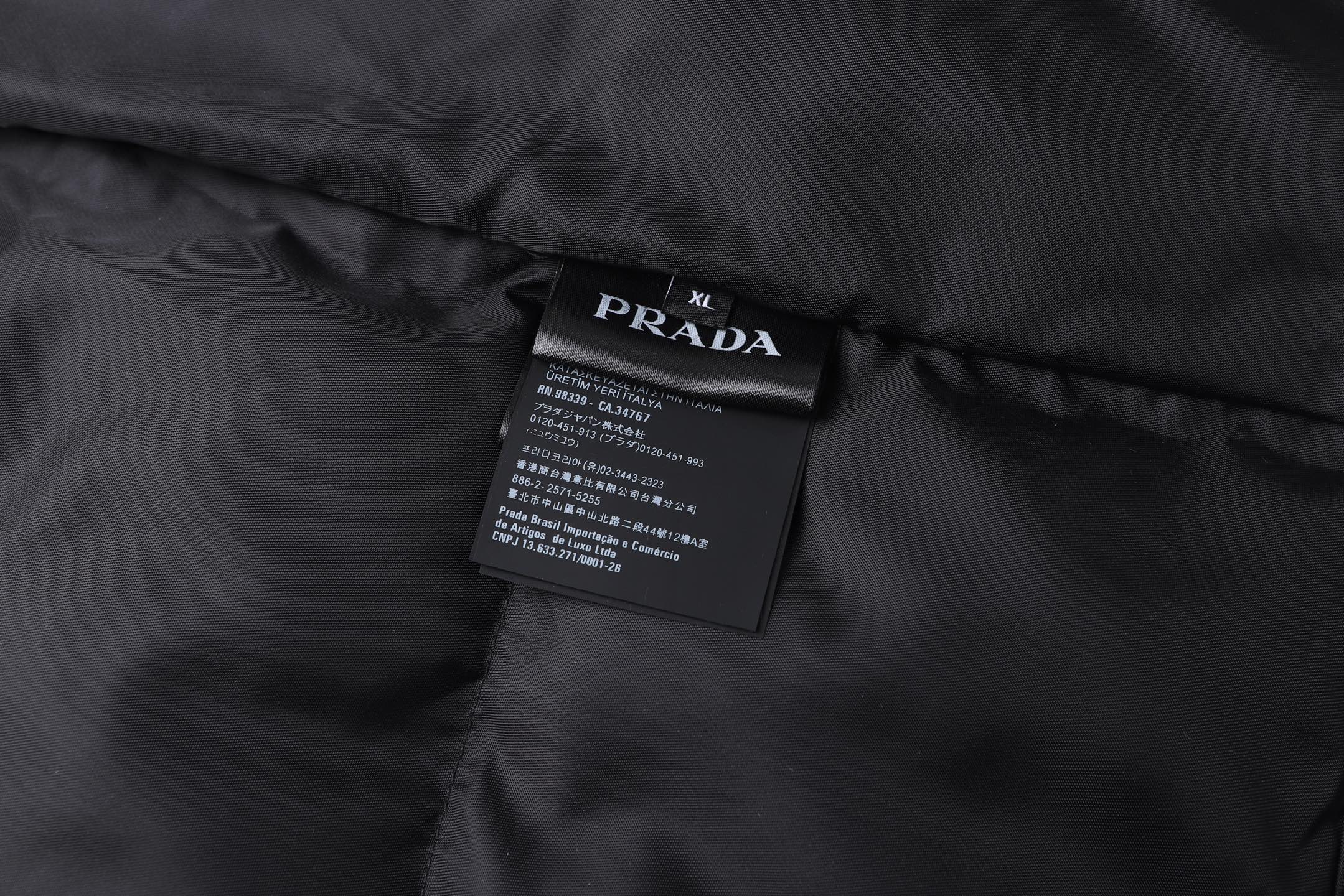 普拉达 Prada 高级成衣风衣外套及大衣服饰 #3A7DB40B 9