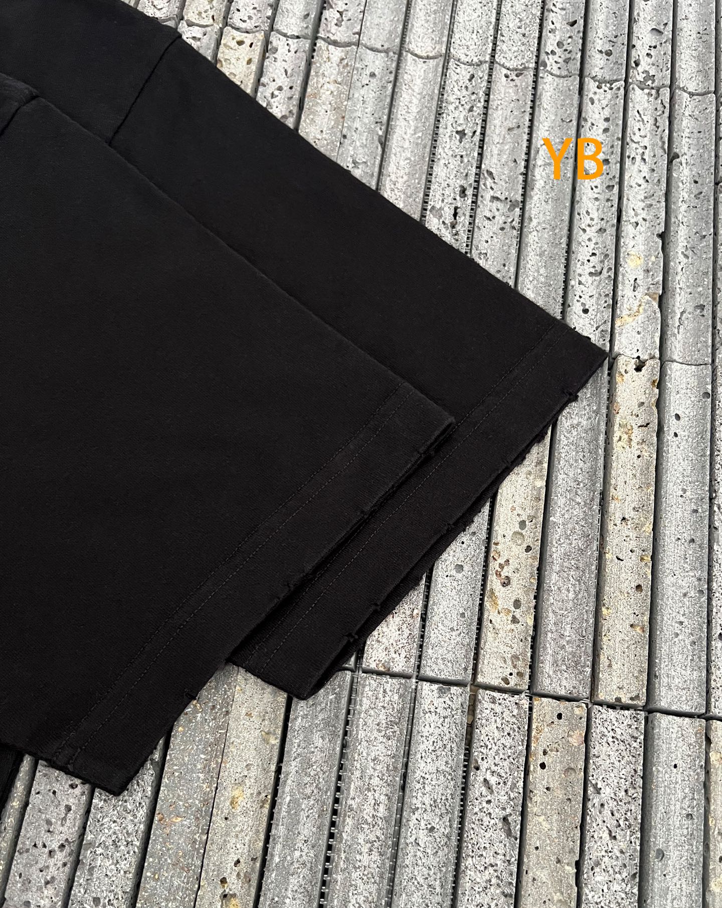 。BALENCIAGA 经典圆领数码印花直喷短袖T恤●正品3599购入开发●230克100%活性黑极品棉