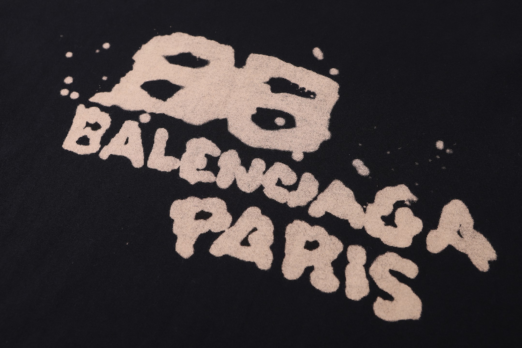 。BALENCIAGA 经典圆领数码印花直喷短袖T恤●正品3599购入开发●230克100%活性黑极品棉