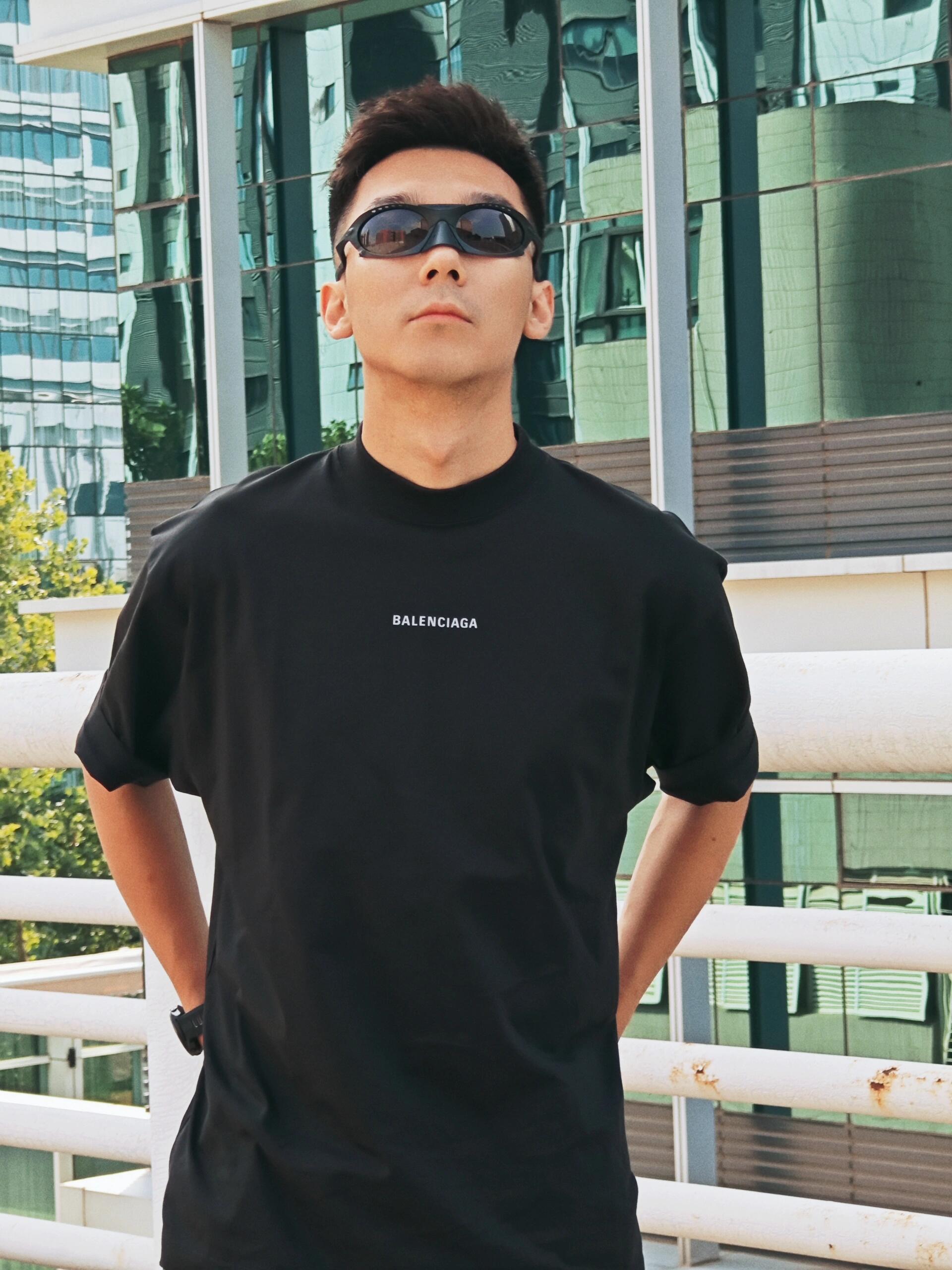 。BALENCIAGA 26SS字母刺绣圆领套头中号版型T恤●正品5600购入开发●32支巴黎棉双纱10