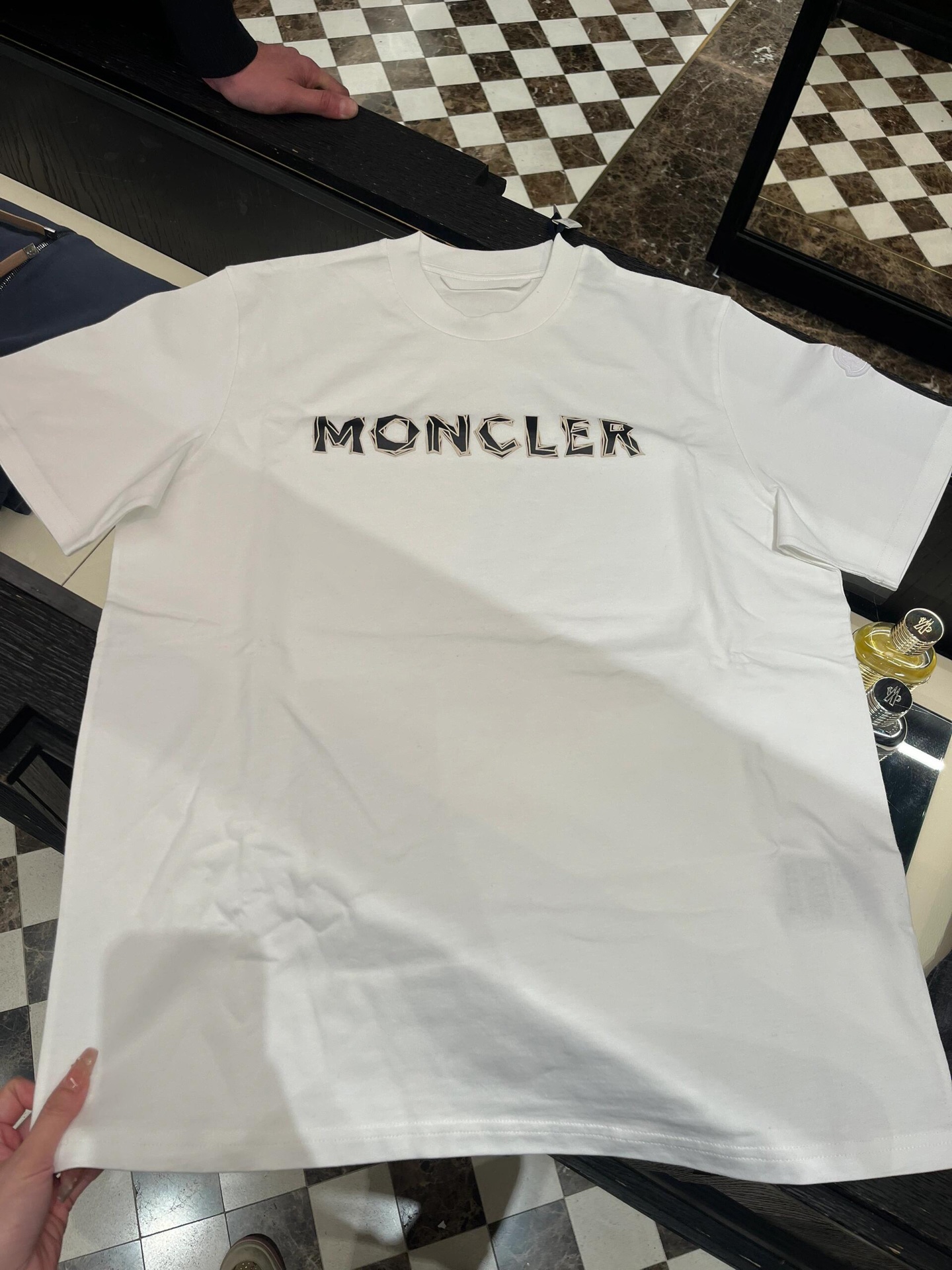 。MONCLER 26SS圆领徽标印花短袖●正品2824购入开发●180克米兰双纱精梳棉面料●1*1舒弹