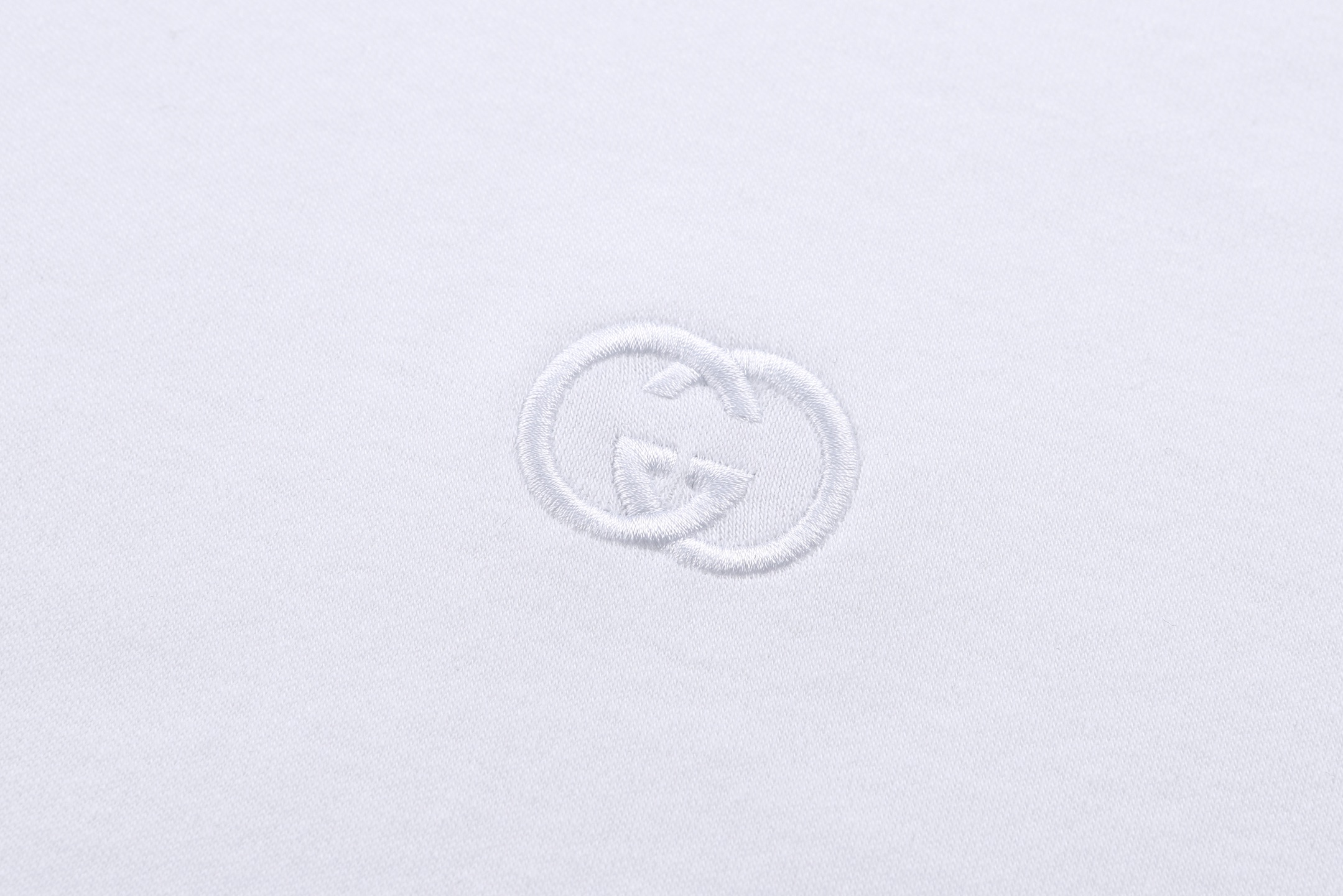 。GUCCI 26SS圆领双G互扣刺绣针织棉T恤●正品5300购入●40支双面面料230克●32支1*1
