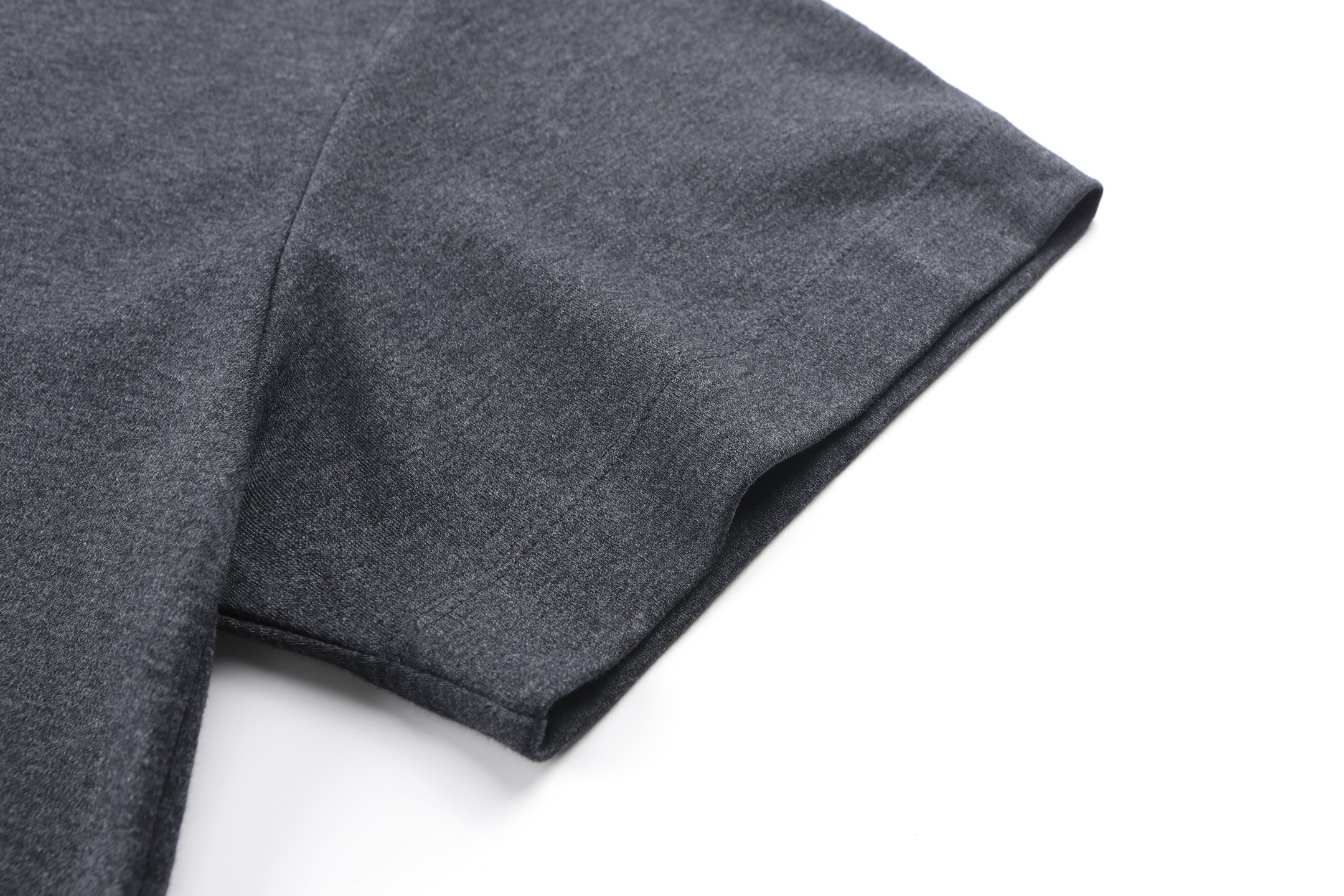 。GUCCI 26SS圆领双G互扣刺绣针织棉T恤●正品5300购入●40支双面面料230克●32支1*1