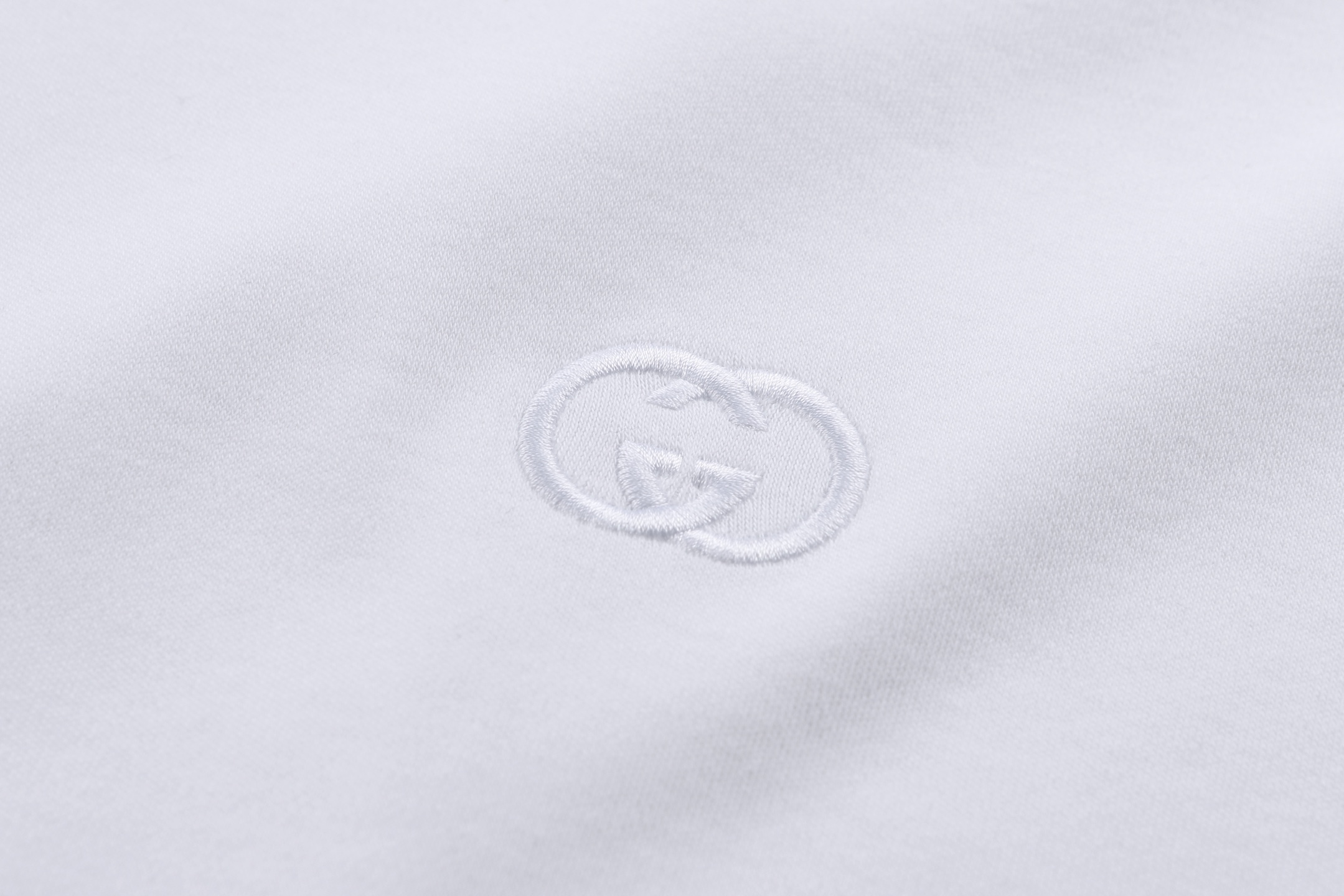 。GUCCI 26SS圆领双G互扣刺绣针织棉T恤●正品5300购入●40支双面面料230克●32支1*1