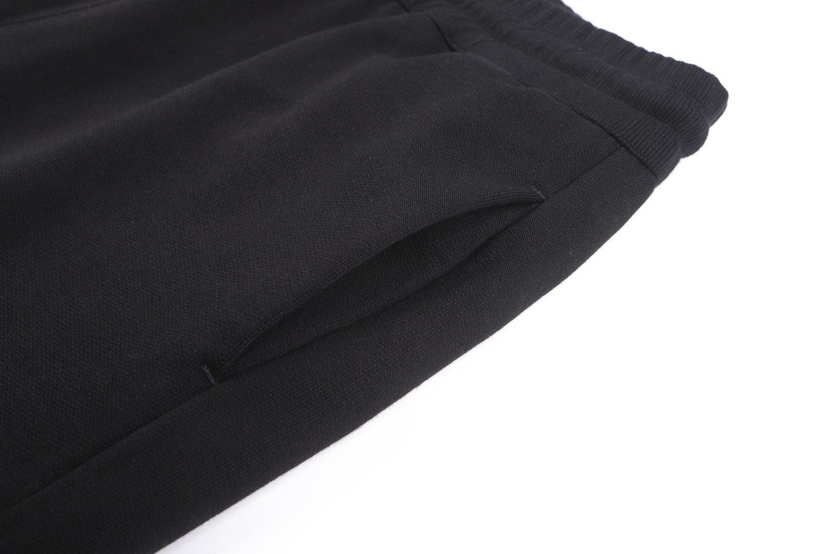 Ami Paris Ami Paris 26SS撞色刺绣ADC运动休闲短裤