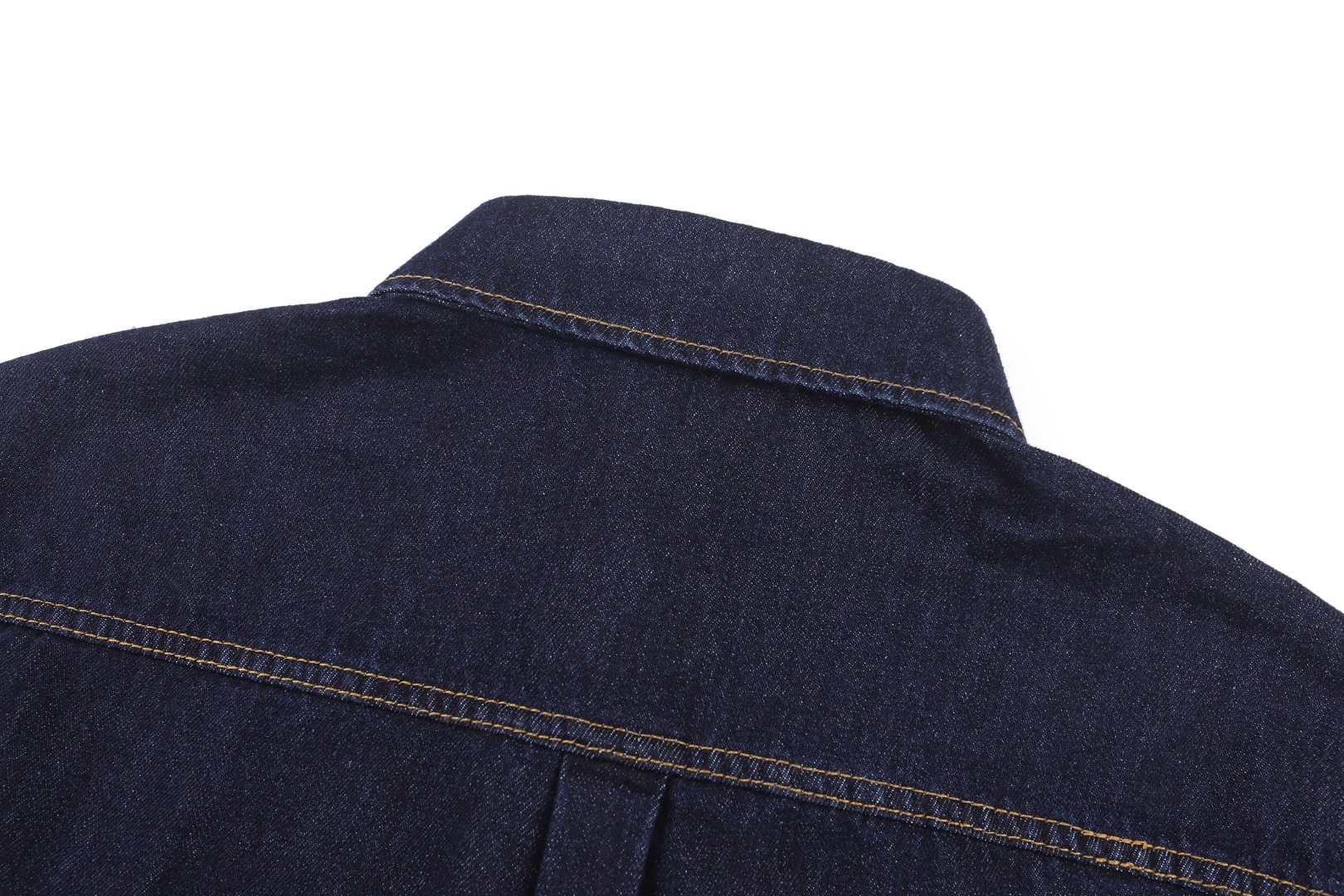 Lacoste 26SS棉质翻领长袖牛仔衬衫