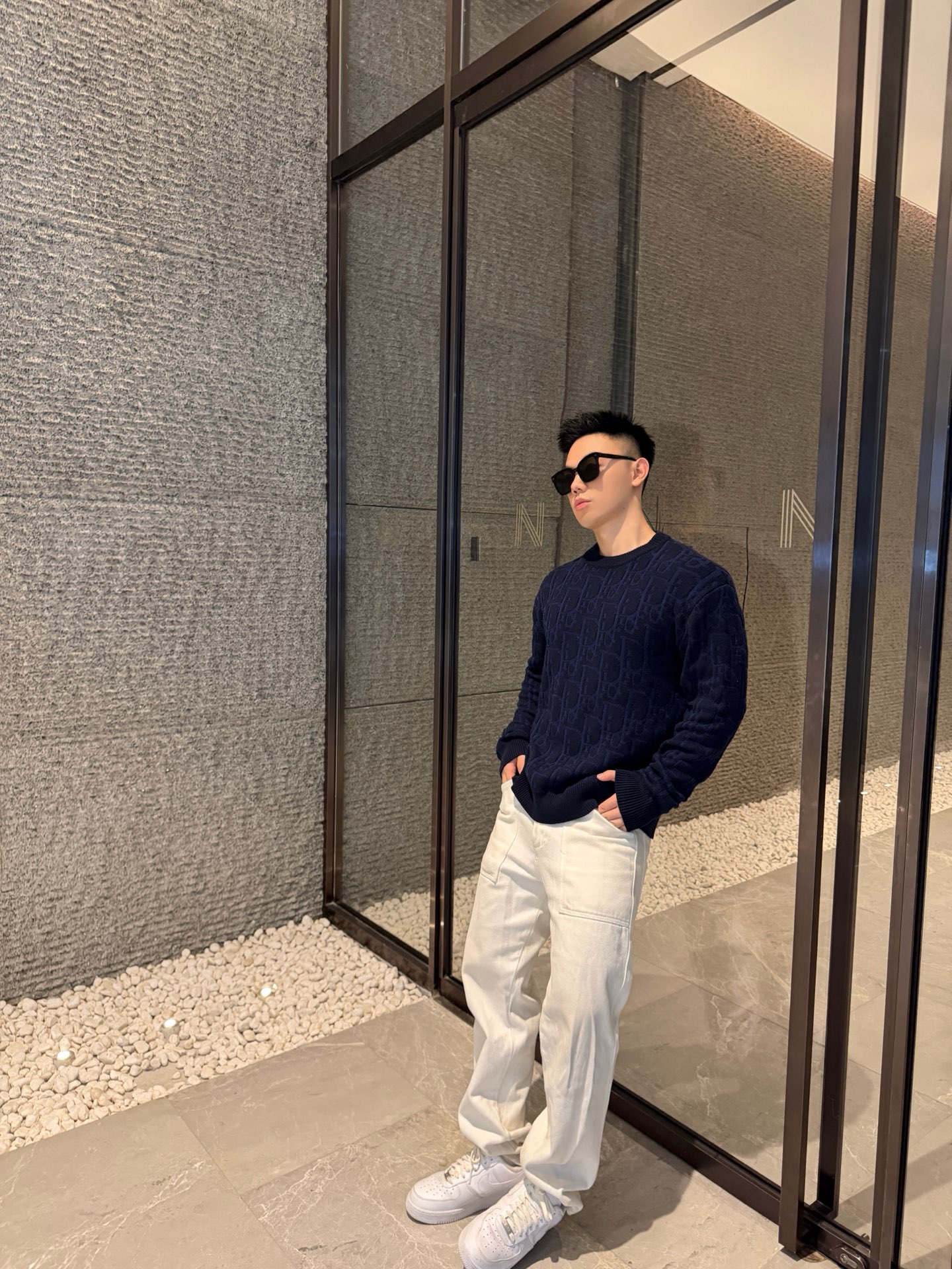 DIOR 26FW棉质混纺提花LOGO标识针织衫 ●正品17500购入开发 ●40支双股精疏棉混纺纱线 ●采用日本进口(