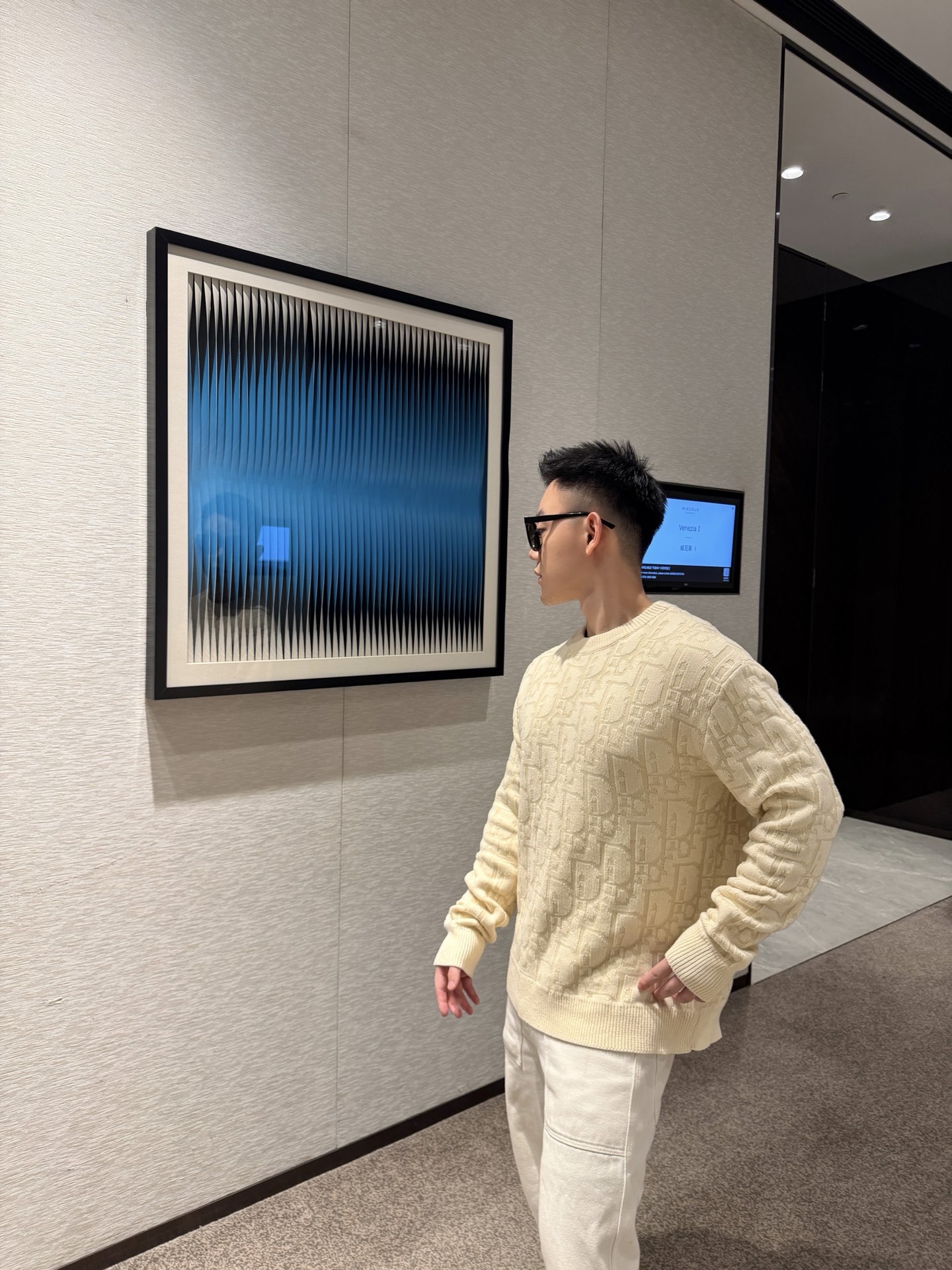 DIOR 26FW棉质混纺提花LOGO标识针织衫 ●正品17500购入开发 ●40支双股精疏棉混纺纱线 ●采用日本进口(