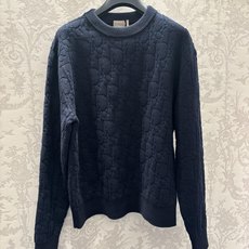DIOR 26FW棉质混纺提花LOGO标识针织衫 ●正品17500购入开发 ●40支双股精疏棉混纺纱线 ●采用日本进口( DIOR 26FW棉质混纺提花LOGO标识针织衫 ●正品17500购入开发 ●40支双股精疏棉混纺纱线 ●采用日本进口(