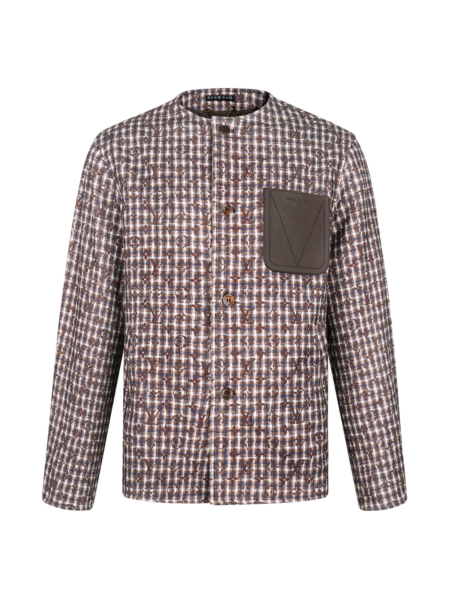 NO:956216,.LV 26FW MONOGRAM CHIC collarless tweed jacket ●Authentic product purchased and developed for 43500 ●Customized wool and cotton triple interwoven texture 380g ●Rayon lining ●Composite 75D base fabric ●Hand-made leather ●Laser burning ●Template embroidery ●Positioning cutting machine ●Customized 11 first-layer genuine cowhide ●Customized 11 buttons ●Customized 11 trademarks ●Fit version ●Size 46 48 50 52  Must blame,,louis vuitton,jackets & coats,jackets & coats,cowhide,19860909.LV 26FW MONOGRAM CHIC无领粗花呢夹克外套 ●正品43500购入开发 ●定制羊毛绵纶三重交织肌理纹380克 ●人丝里布 ●复合75D底布 ●手工贴皮 ●激光烧花 ●模版刺绣 ●定位裁床 ●定制11头层真牛皮 ●定制11纽扣 ●定制11商标 ●合身版型 ●尺码46 48 50 52 必须砸锅,,louis vuitton,jackets & coats,jackets & coats,cowhide,,Men's clothing