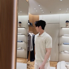 Loro Piana 26FW Savan桑蚕丝毛衣短袖Polo衫 ●正品11700购入开发 ●亚麻蚕丝混纺毛料 ●采用 Loro Piana 26FW Savan桑蚕丝毛衣短袖Polo衫 ●正品11700购入开发 ●亚麻蚕丝混纺毛料 ●采用