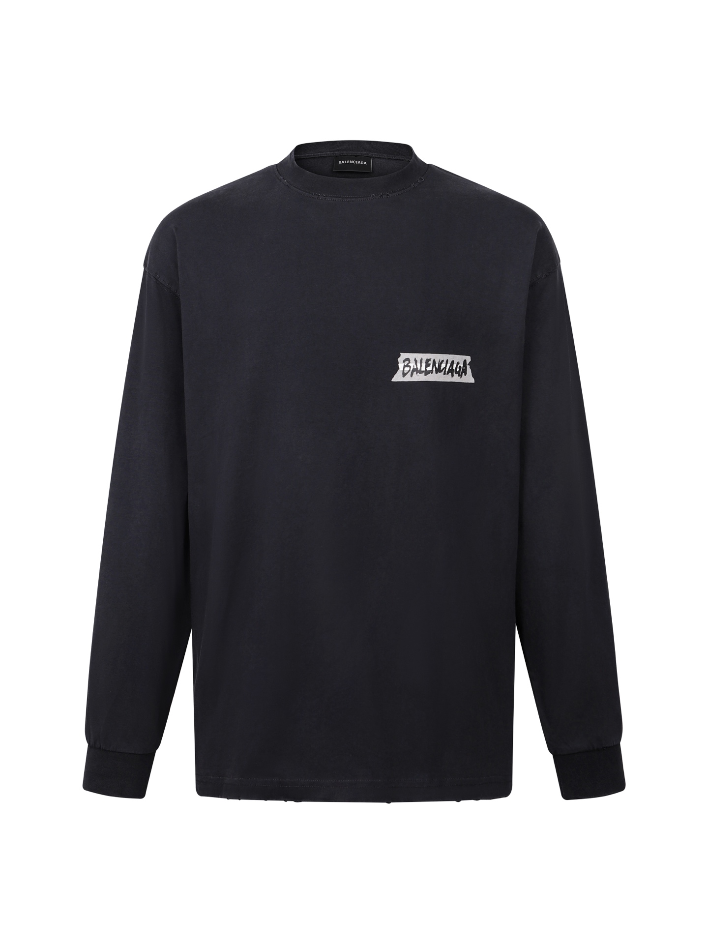 NO:954345,.BALENCIAGA 26SS Masking Tape printed long-sleeved T-shirt ●Authentic product purchased and developed for RMB 8000 ●16-count single yarn Paris cotton 240g ●Matching rib ●Glue printing ●Water-worn ●Customized 11 trademarks ●Loose fit ●Size S M L XL Must buy,,balenciaga,tees,t-shirt,19860909.BALENCIAGA 26SS Masking Tape胶带印花长袖T恤 ●正品8000购入开发 ●16支单纱巴黎棉240克 ●配套罗纹 ●胶浆印花 ●洗水磨破 ●定制11商标 ●宽松版型 ●尺码S M L XL 必须砸锅,,balenciaga,tees，t-shirt,,Men's clothing