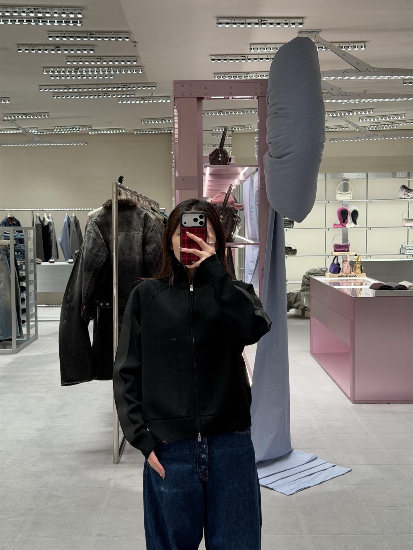 Acne Studios 26SS背面硅胶压花皮革针织开衫 ●正品5500购入开发 ●粘纤锦纶混纺纱线 ●采用德国进口(