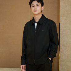 BURBERRY 26SS刺绣徽标Bloomsbury运动外套 ●正品18200购入开发 ●羊毛人棉混纺西装面料310克 BURBERRY 26SS刺绣徽标Bloomsbury运动外套 ●正品18200购入开发 ●羊毛人棉混纺西装面料310克