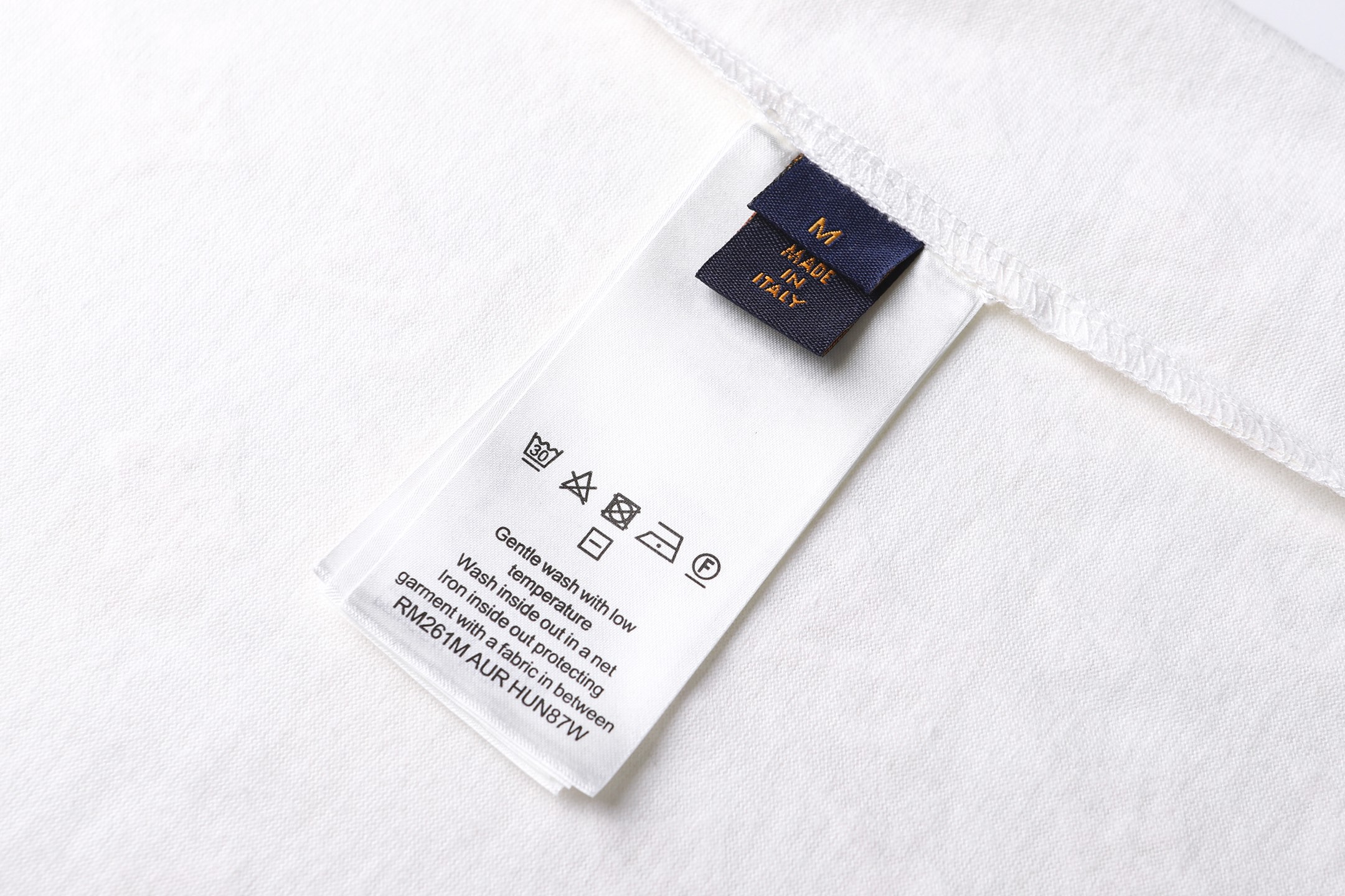 LV 26FW MONOGRAM GRADIENT植绒印花T恤 ●正品10400购入开发 ●40支双股加捻精疏棉平纹布2