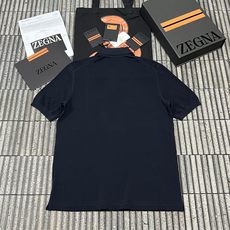 ZEGNA 刺绣标识棉质针织Polo衫 ●正品7900购入开发 ●40支棉纱羊毛混纺双股纱线 ●采用德国进口(SOTO) ZEGNA 刺绣标识棉质针织Polo衫 ●正品7900购入开发 ●40支棉纱羊毛混纺双股纱线 ●采用德国进口(SOTO)