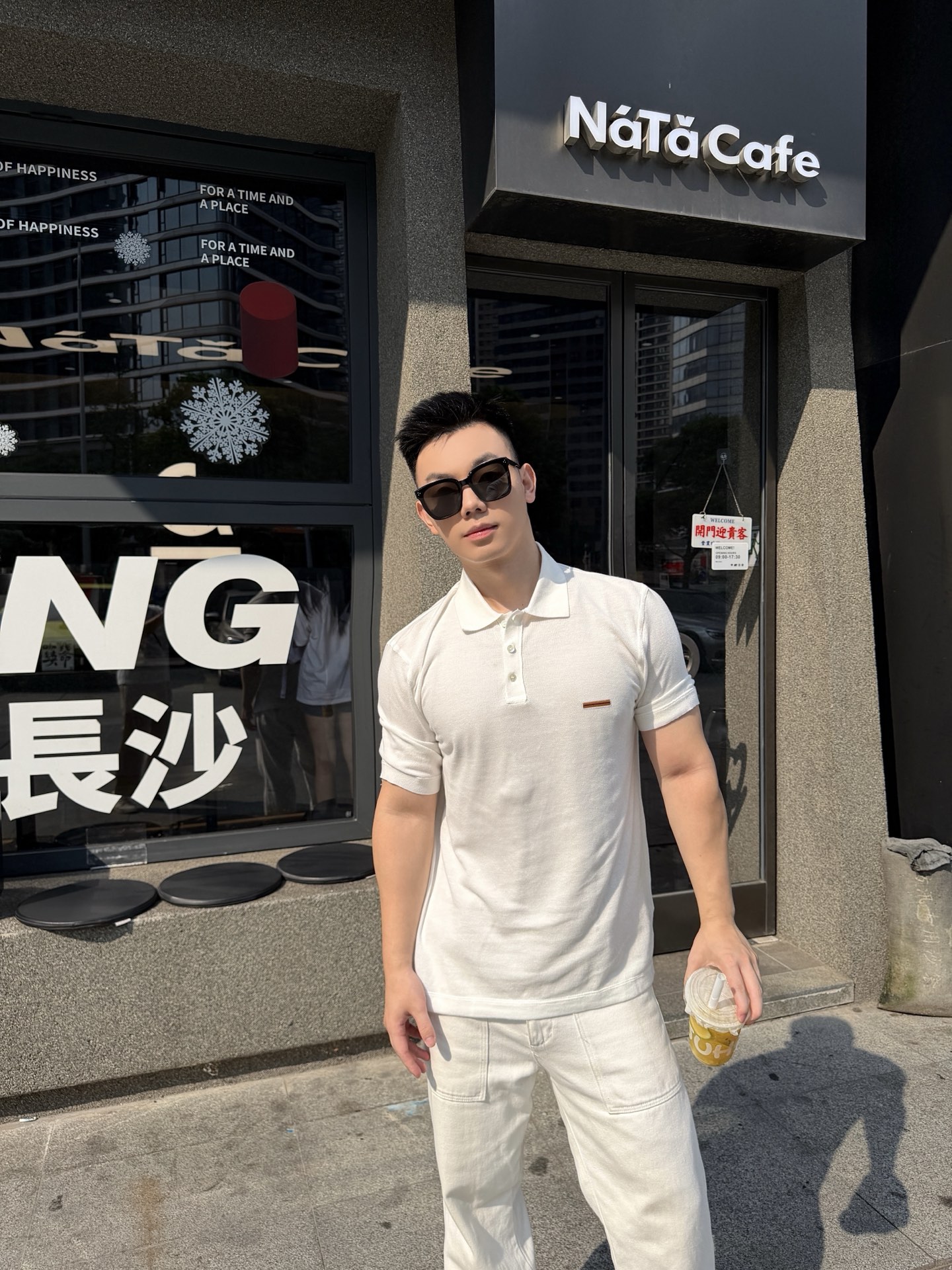 ZEGNA 刺绣标识棉质针织Polo衫 ●正品7900购入开发 ●40支棉纱羊毛混纺双股纱线 ●采用德国进口(SOTO)