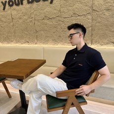 ZEGNA 刺绣标识棉质针织Polo衫 ●正品7900购入开发 ●40支棉纱羊毛混纺双股纱线 ●采用德国进口(SOTO) ZEGNA 刺绣标识棉质针织Polo衫 ●正品7900购入开发 ●40支棉纱羊毛混纺双股纱线 ●采用德国进口(SOTO)