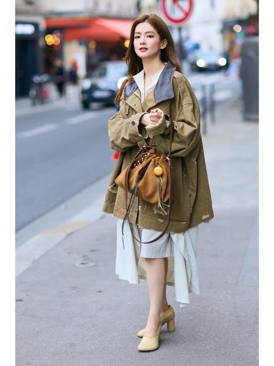 Songmont infuses narrative into handbag design, presenting a silhouette - Comprehensive 2