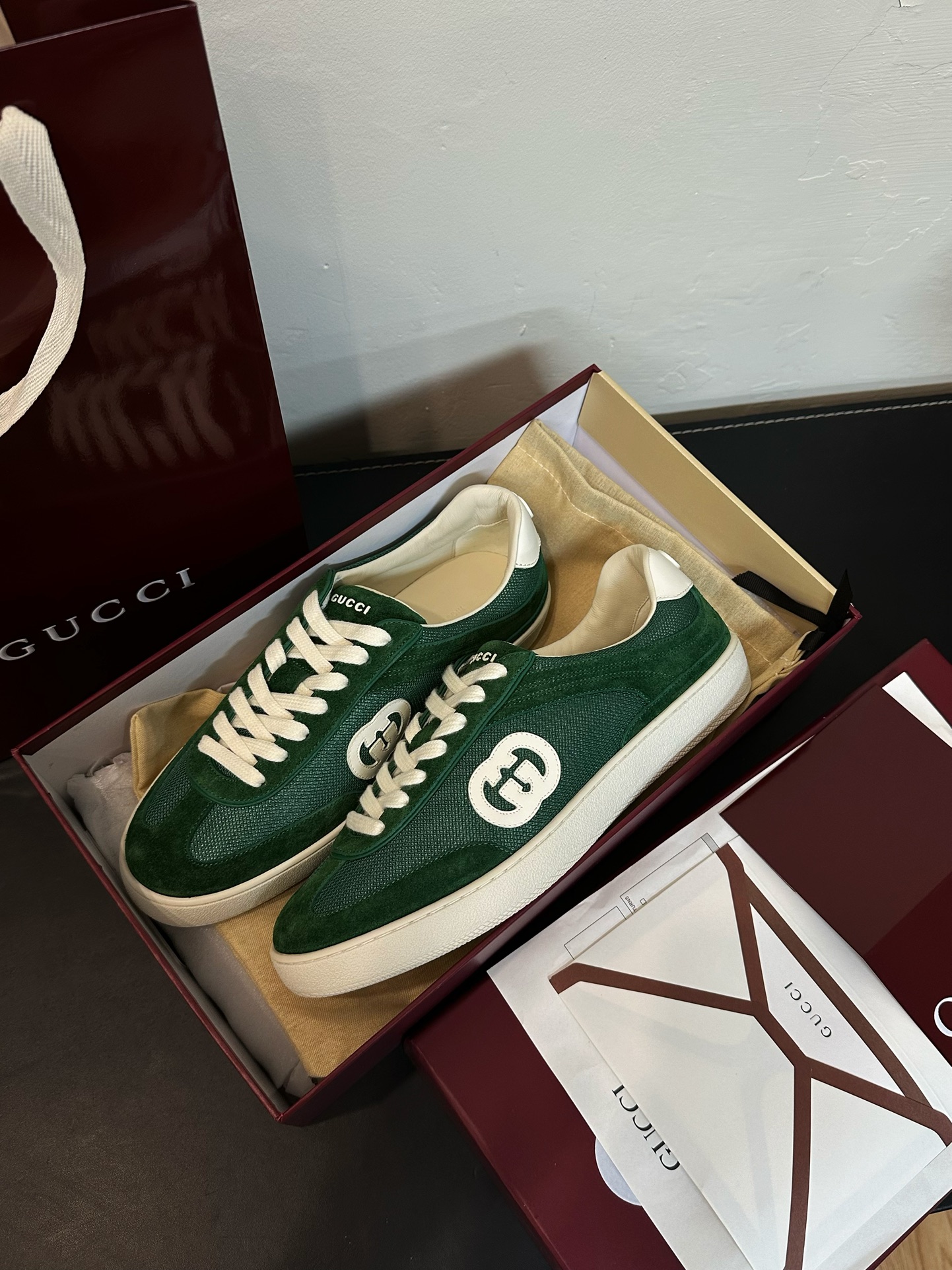 Gucci Sapatos Tênis Unissexo Casual