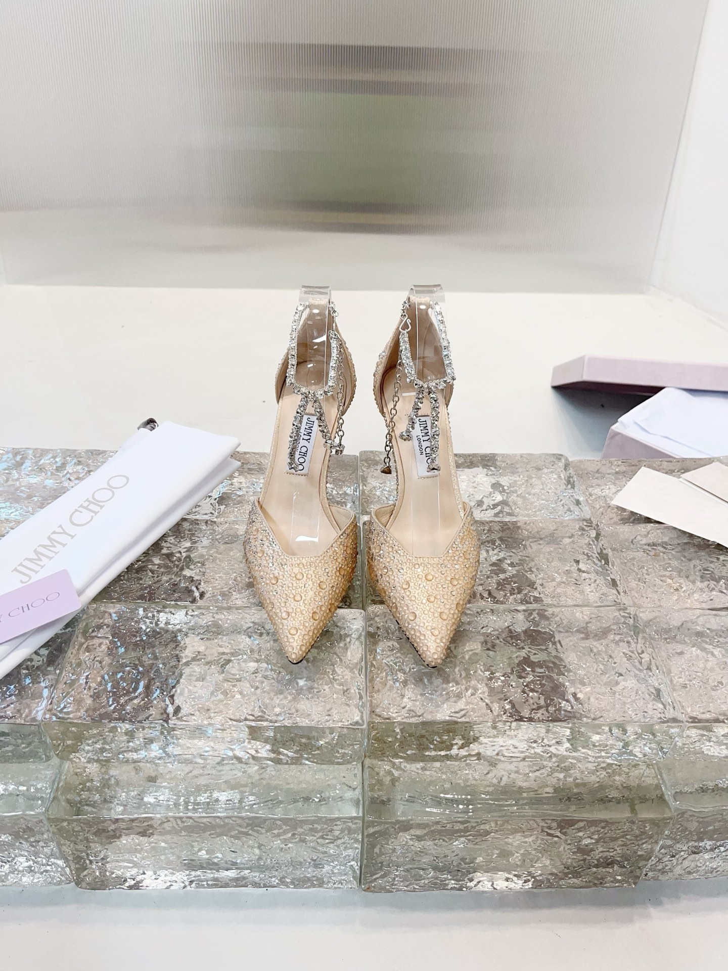 JIMMY CHOO Escarpins Sandales à talons Sandales à brides arrière Bout pointu Chaussures décolletées Brides en cristal + cuir de mouton importé Cuir de mouton grainé cristal