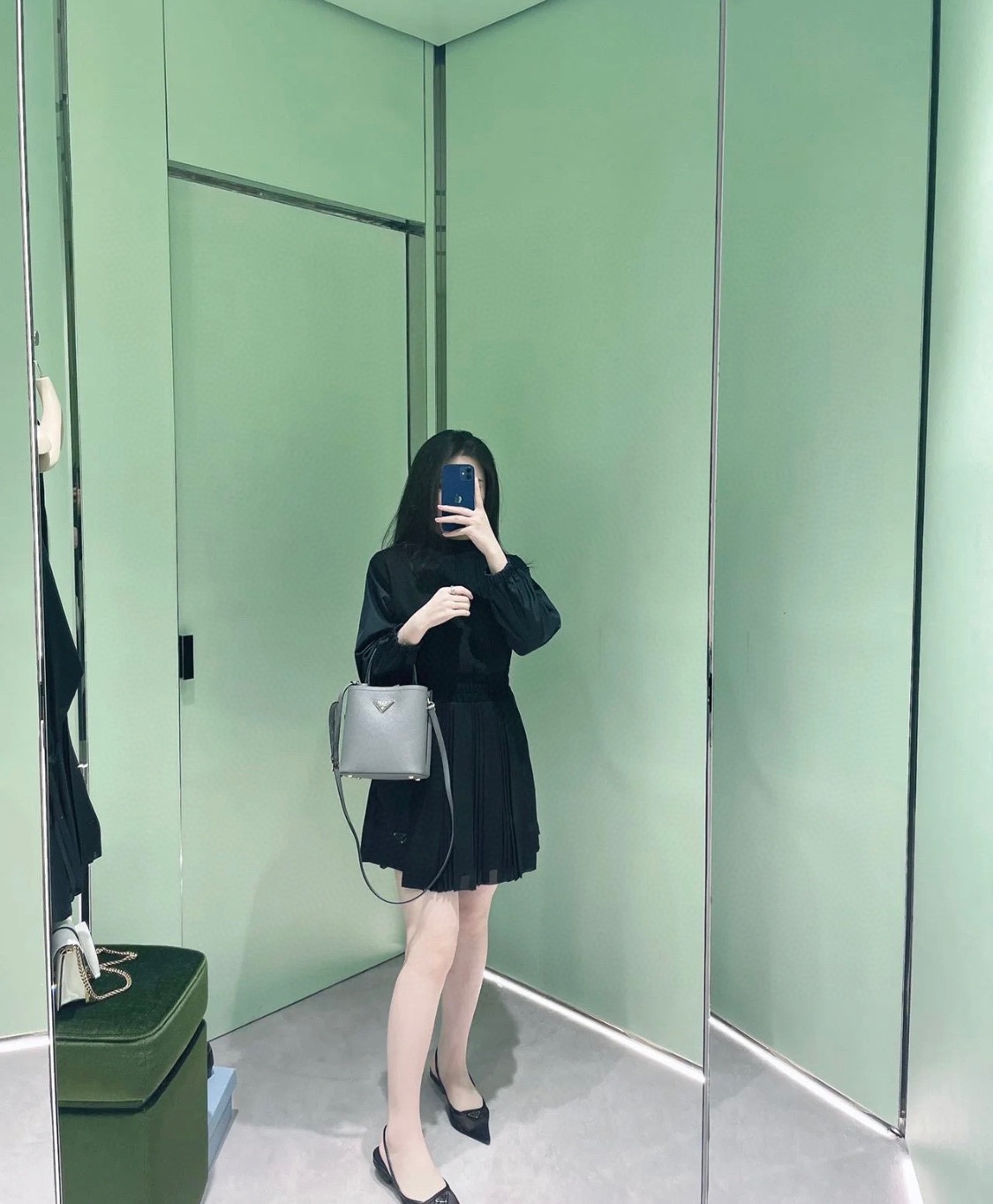 Prada Bucket bucket bag (small size) 1BA217