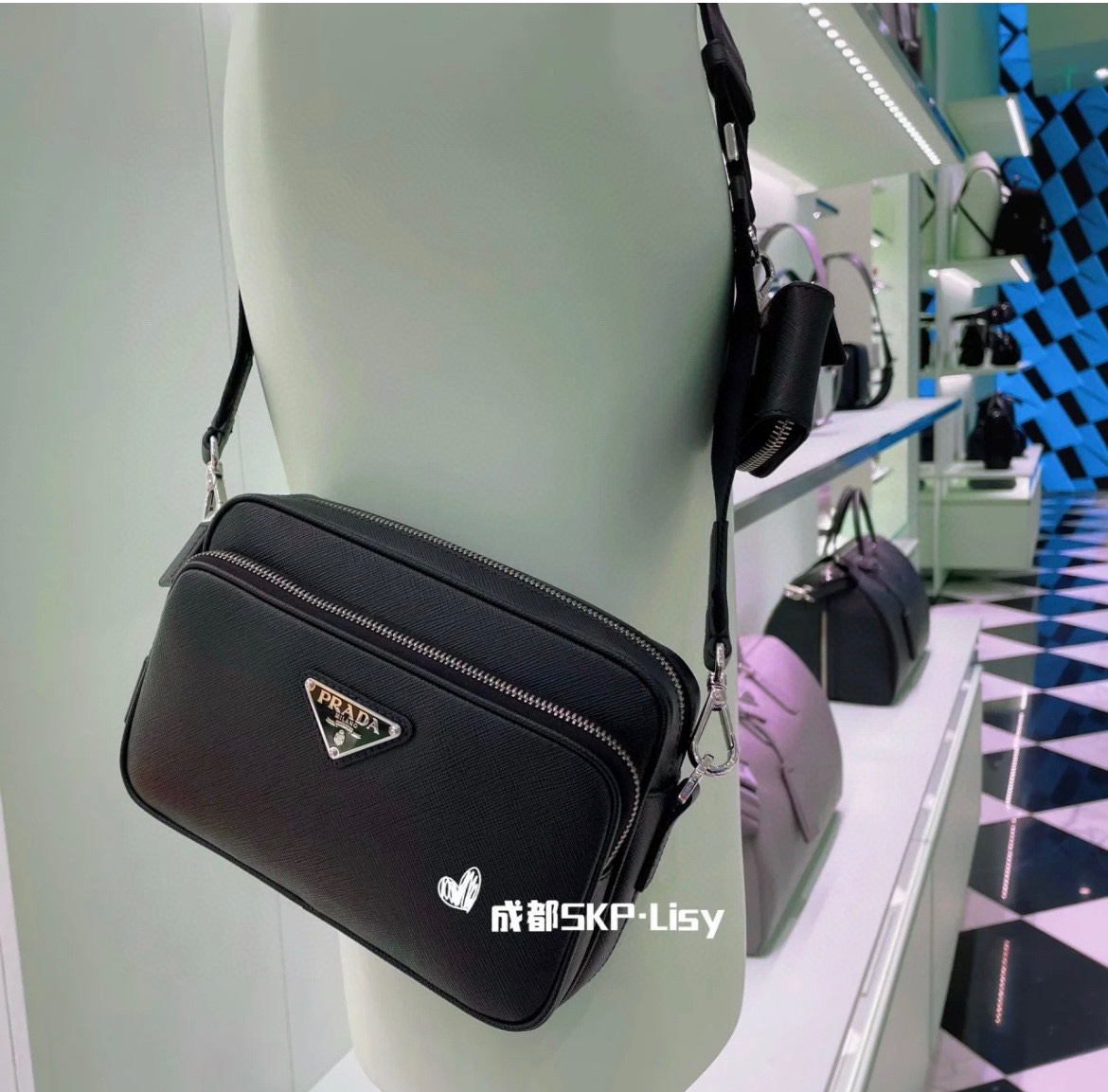 Prada More than 20,000 upper body pictures for sale