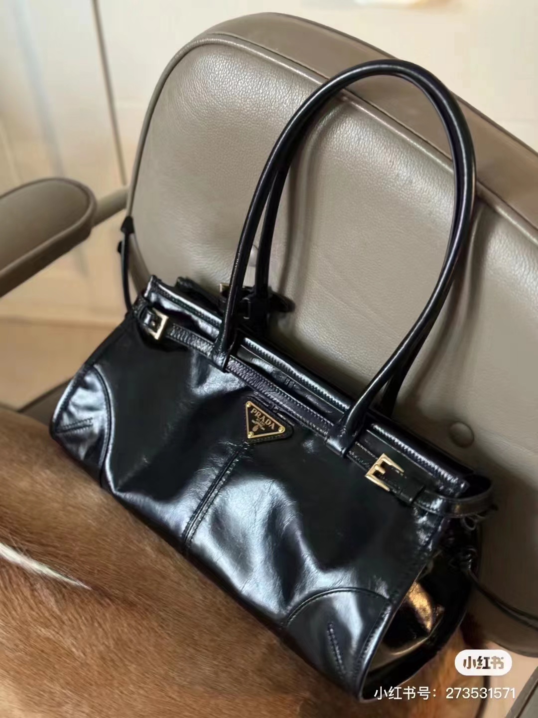 Prada Upper Body Figure 25 New Products First Purchase Purchasing Products