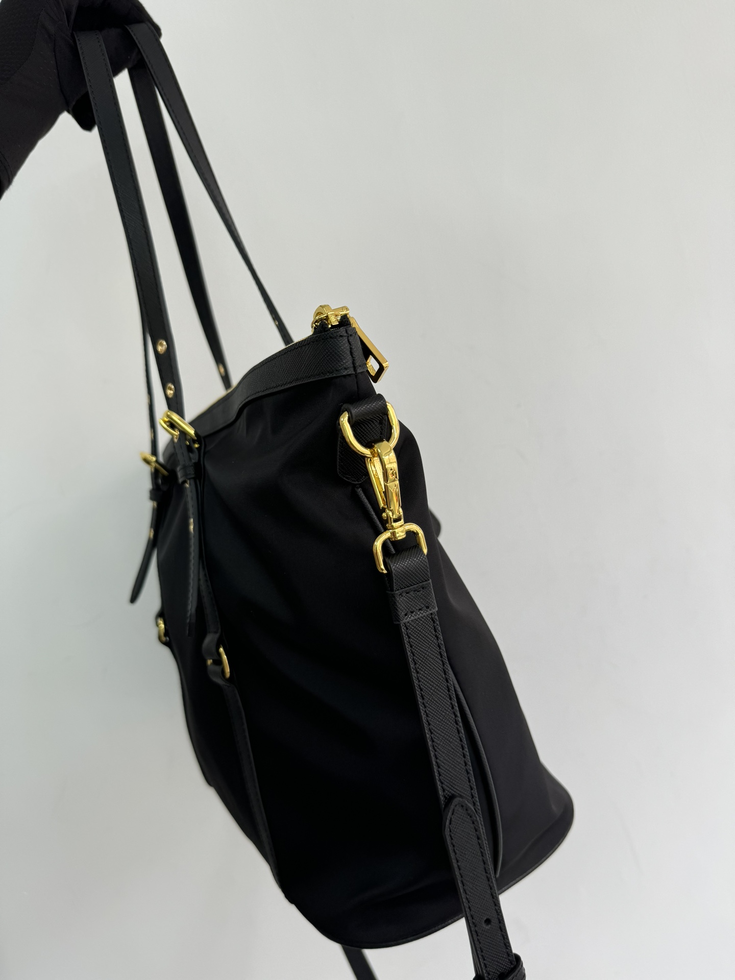 Prada Classic shopping bag official 1BD425 Waterproof parachute nylon fabric with cross-grain cowhide, vacuum electroplated hardware, perfect for
