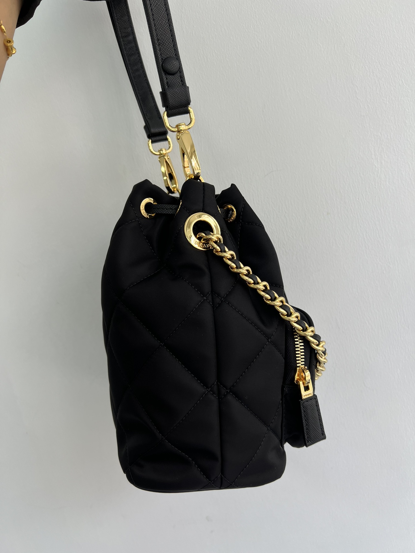Prada 24 real shots of new product delivery, ready-made goods will be shipped in seconds