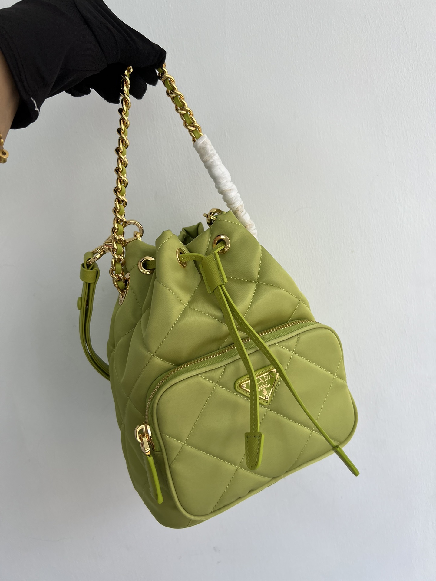 Prada 24 real shots of new product delivery, ready-made goods will be shipped in seconds"