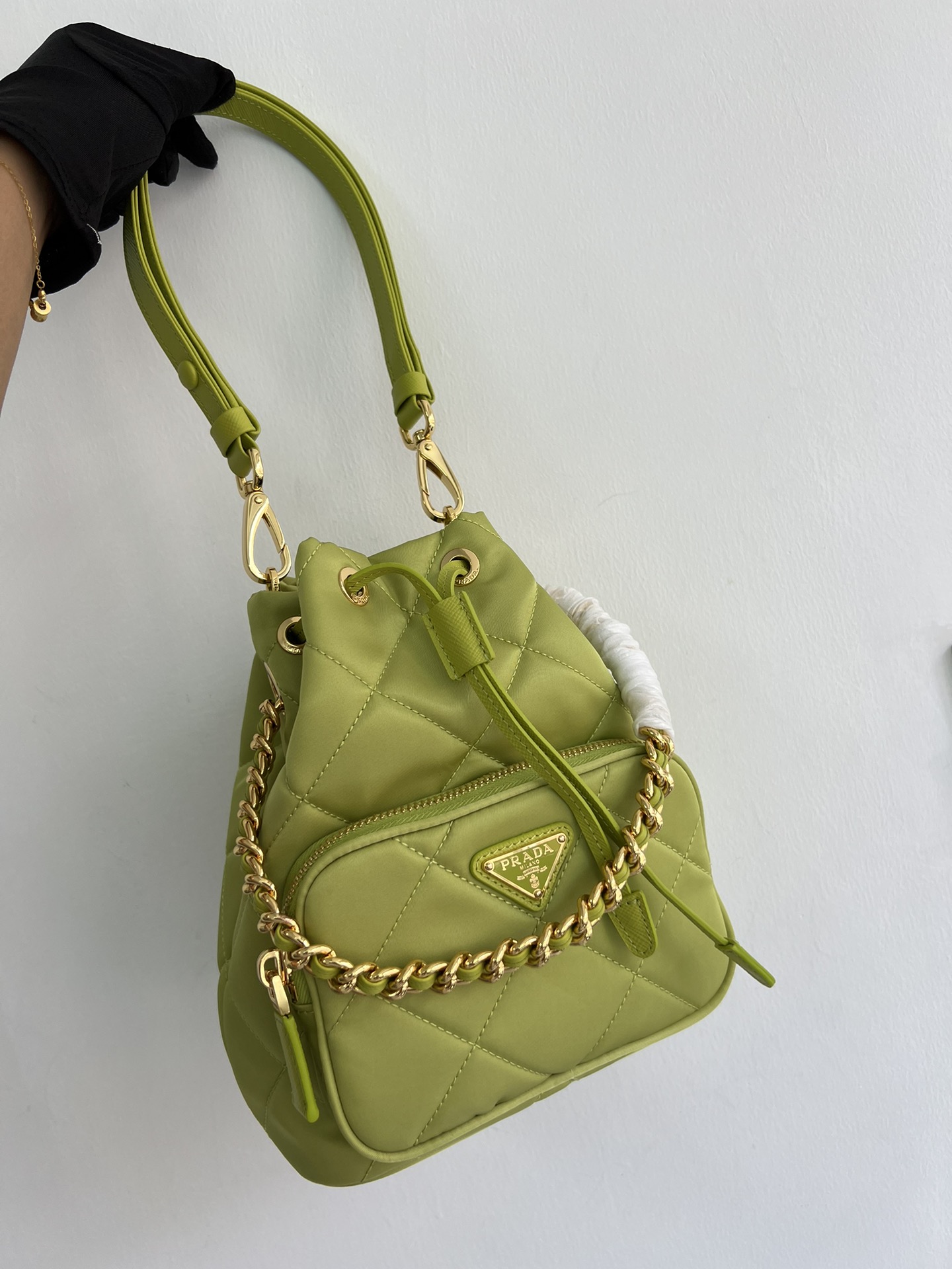 Prada 24 real shots of new product delivery, ready-made goods will be shipped in seconds"