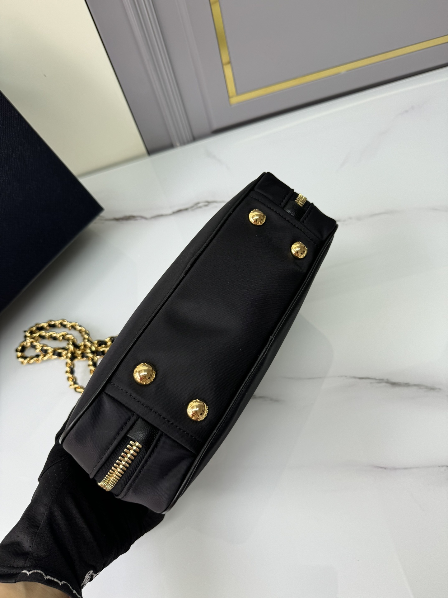 中古斜跨包1BB121这款Vintage中古链条菱格流浪包设计太棒了纯手工尼龙菱格设计可单肩+斜跨+流浪
