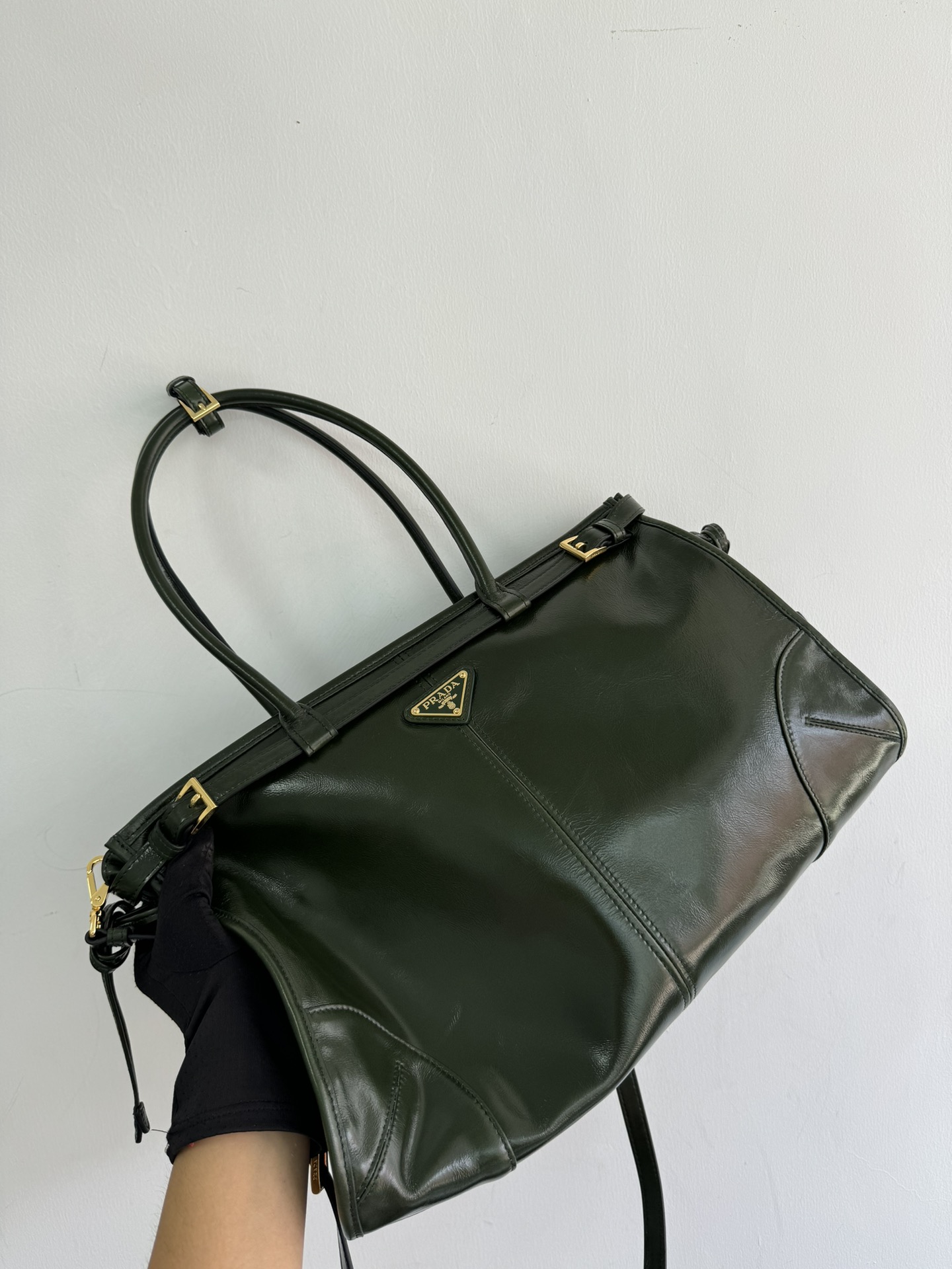 Prada 25 new product debut purchasing channels