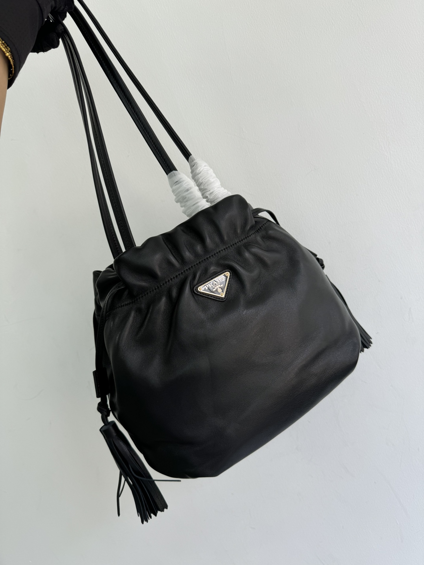 Prada 24 rare new lucky bag bags are officially on sale 1BG541 lambskin