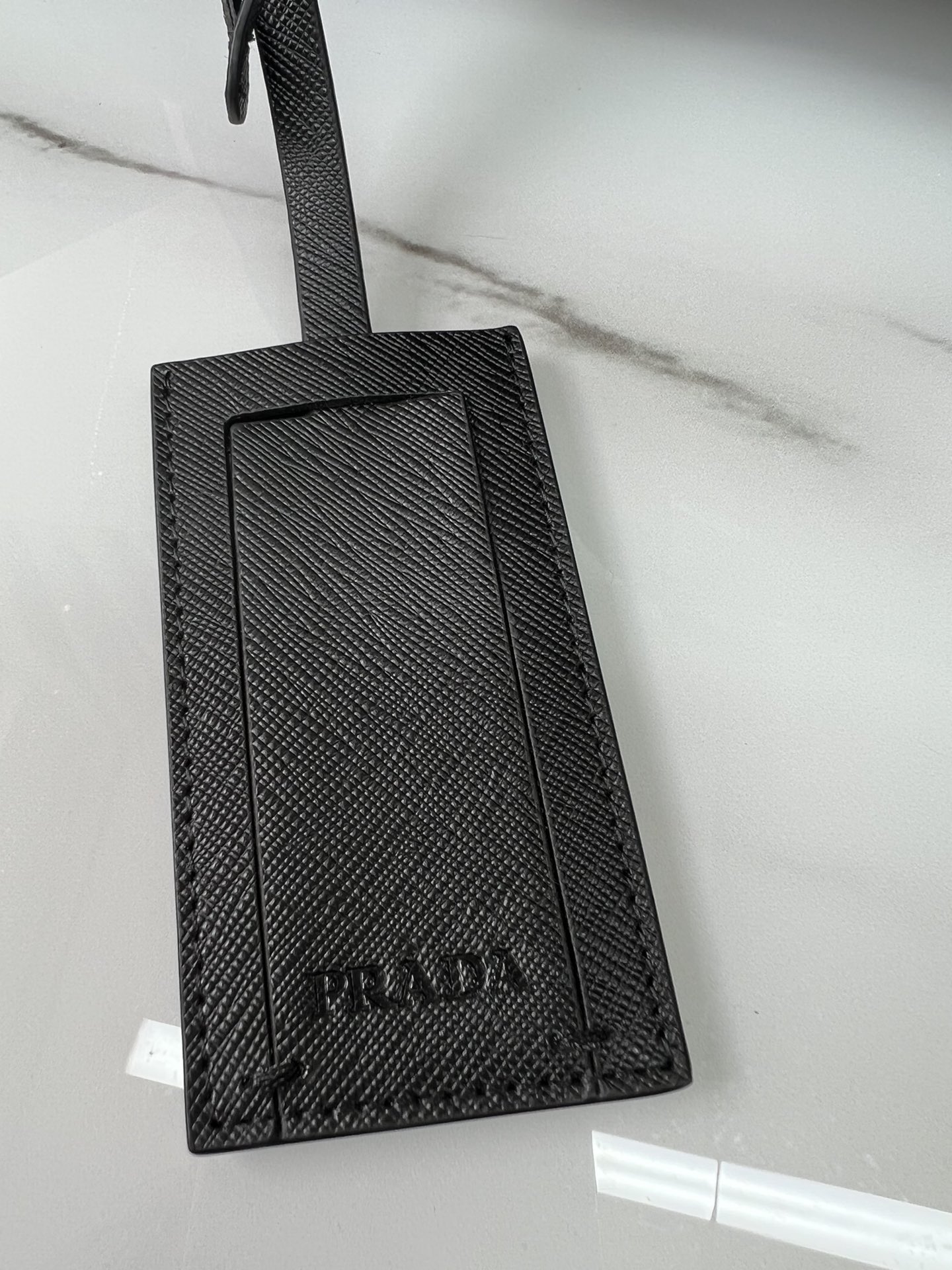 Prada More details - the new backpack is made of imported Saffiano leather and imported nylon fabric, with adjustable nylon shoulder straps and b