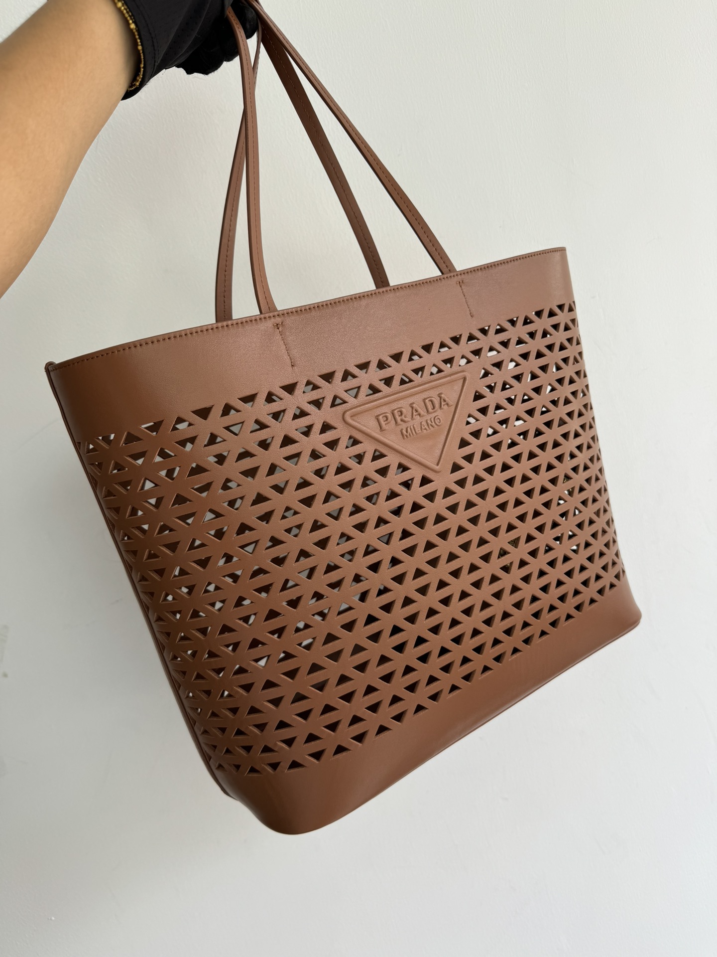 Prada Rare hollow tote shopping bag 1bg503