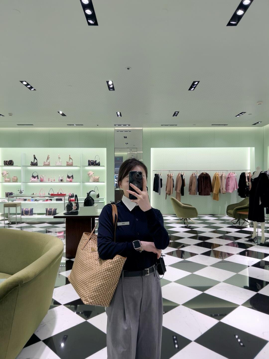 Prada senior upper body picture