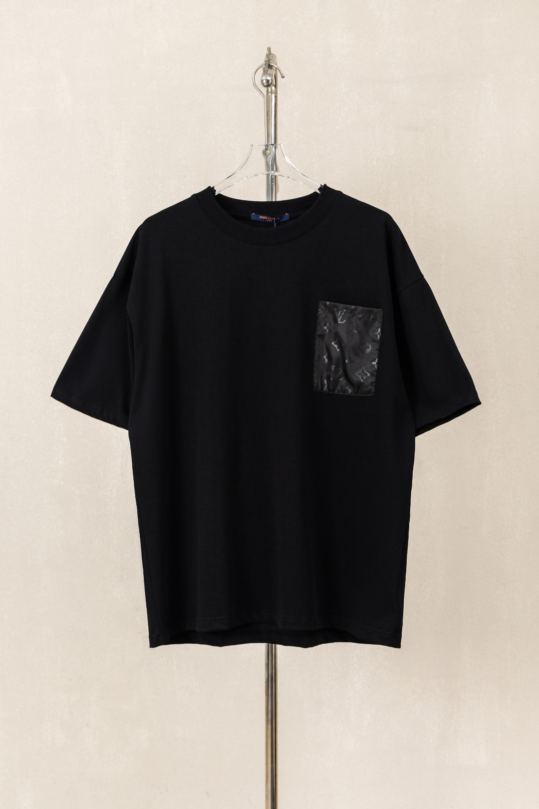 P75 Louis Vuitton LV Camiseta de manga corta de cuello redondo de alta calidad de 320 g, clásica de la marca, eslogan c…