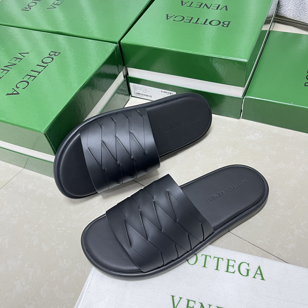 [Bottega Veneta Men