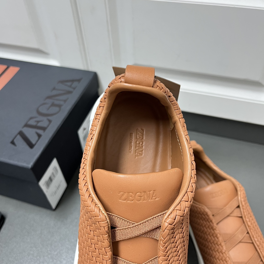 P510ZEGNA Original Ermenegildo Zegna Woven Zapatos de hombre, El entrenador Triple Stitch es uno de 