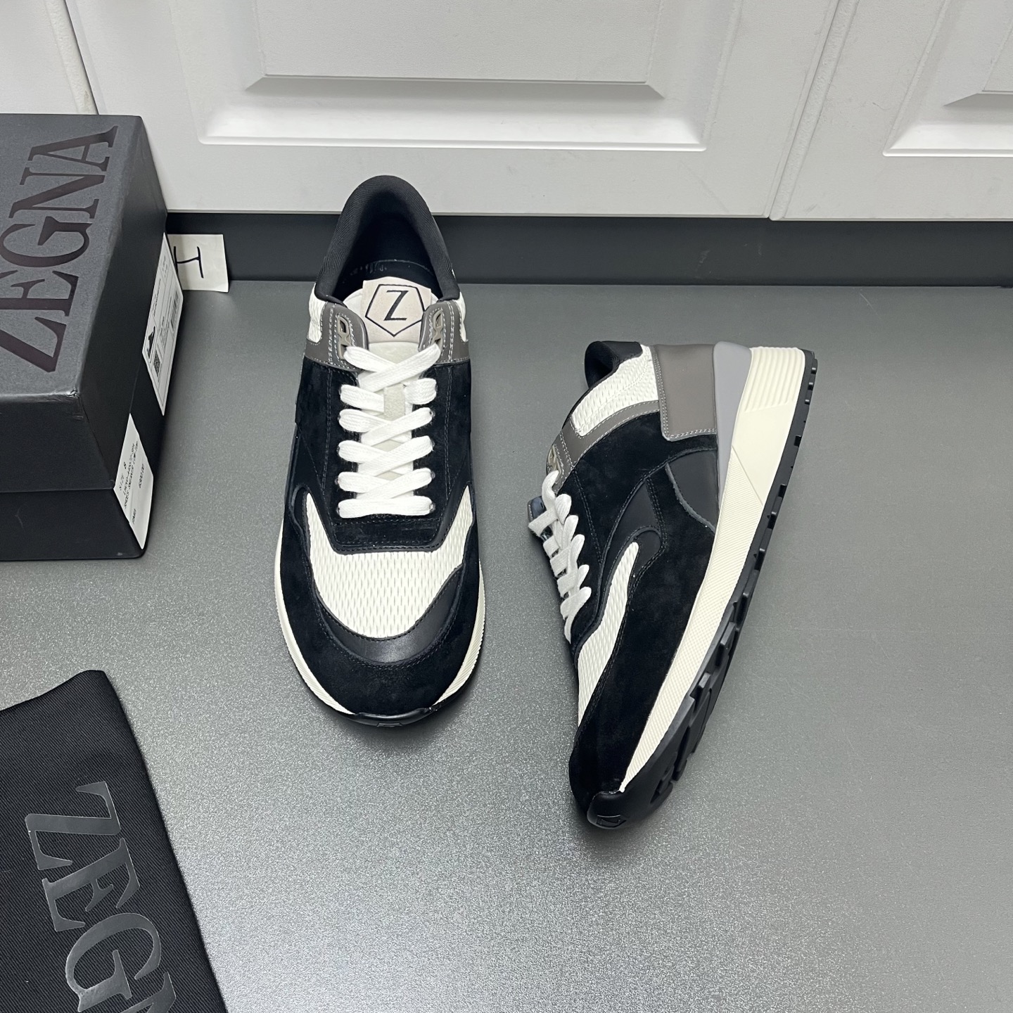NO:276307,ZEGNA Men's Shoes Men's Sneakers!  Luxury casual shoes, the latest catwalk style is synchronized on the official website!  PRODUCT INFORMATIONMONTE (MN·TE) means 