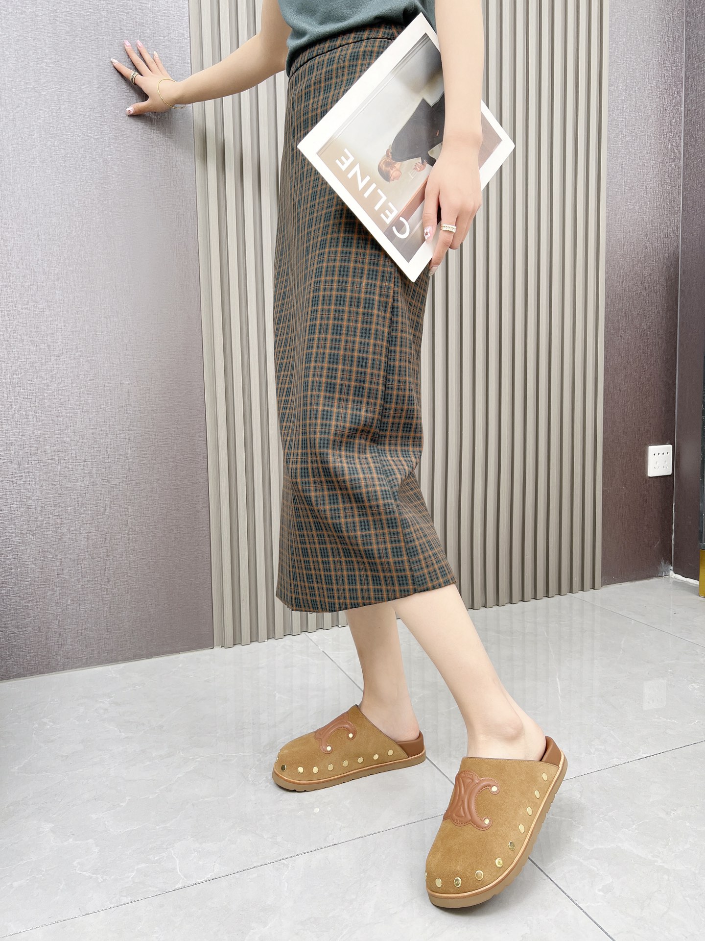 Celine 25SS Espadrille Rivet Birken Sandals, Triomphe Logo Suede Clogs 9 i1743696279446 1558 0 7