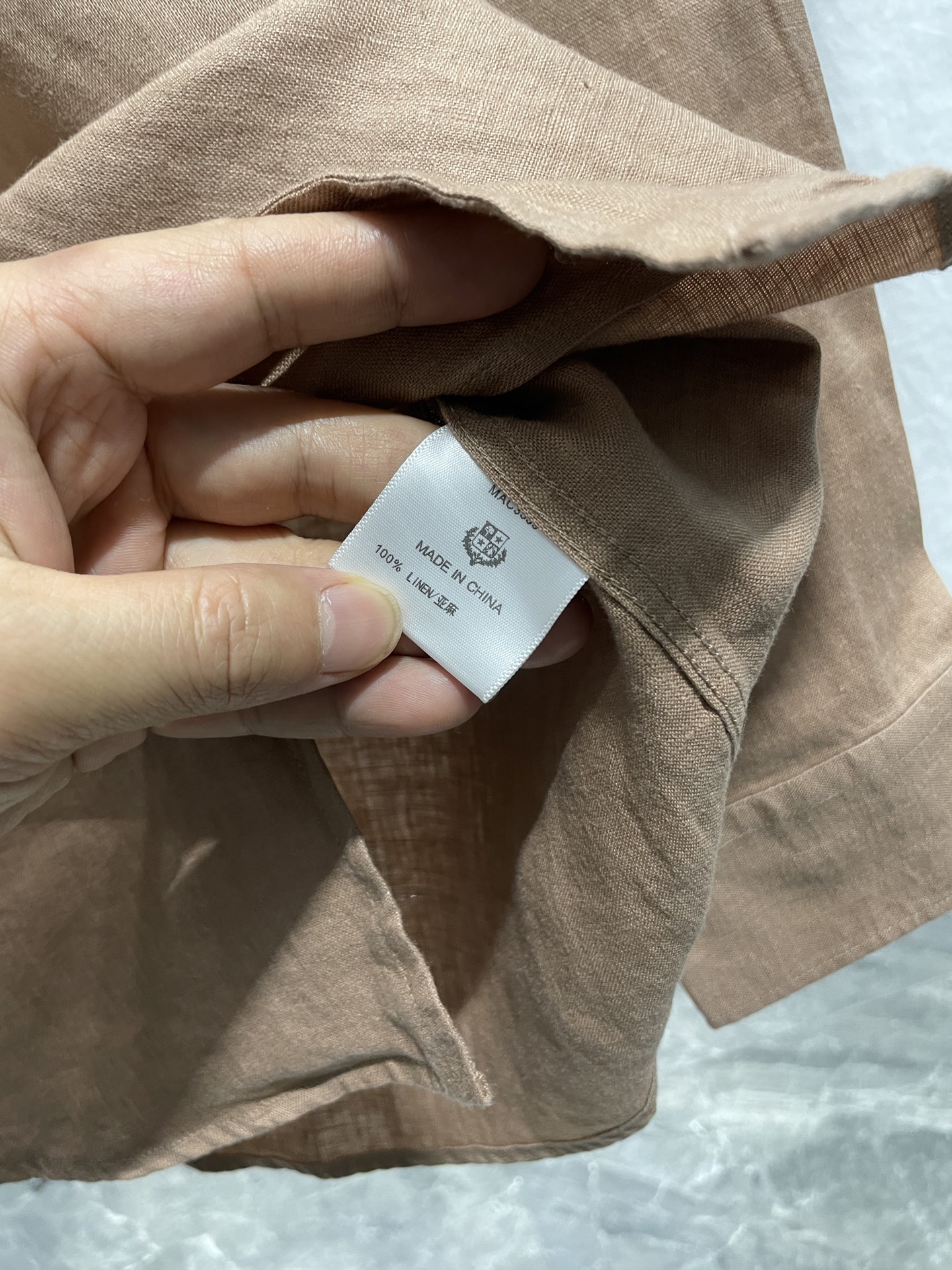 。🔅LSS春夏新款进口亚麻面料纯色翻领衬衣，男士简约logo刺绣标识商务休闲百搭长袖衬衫！贸易公司渠道稀