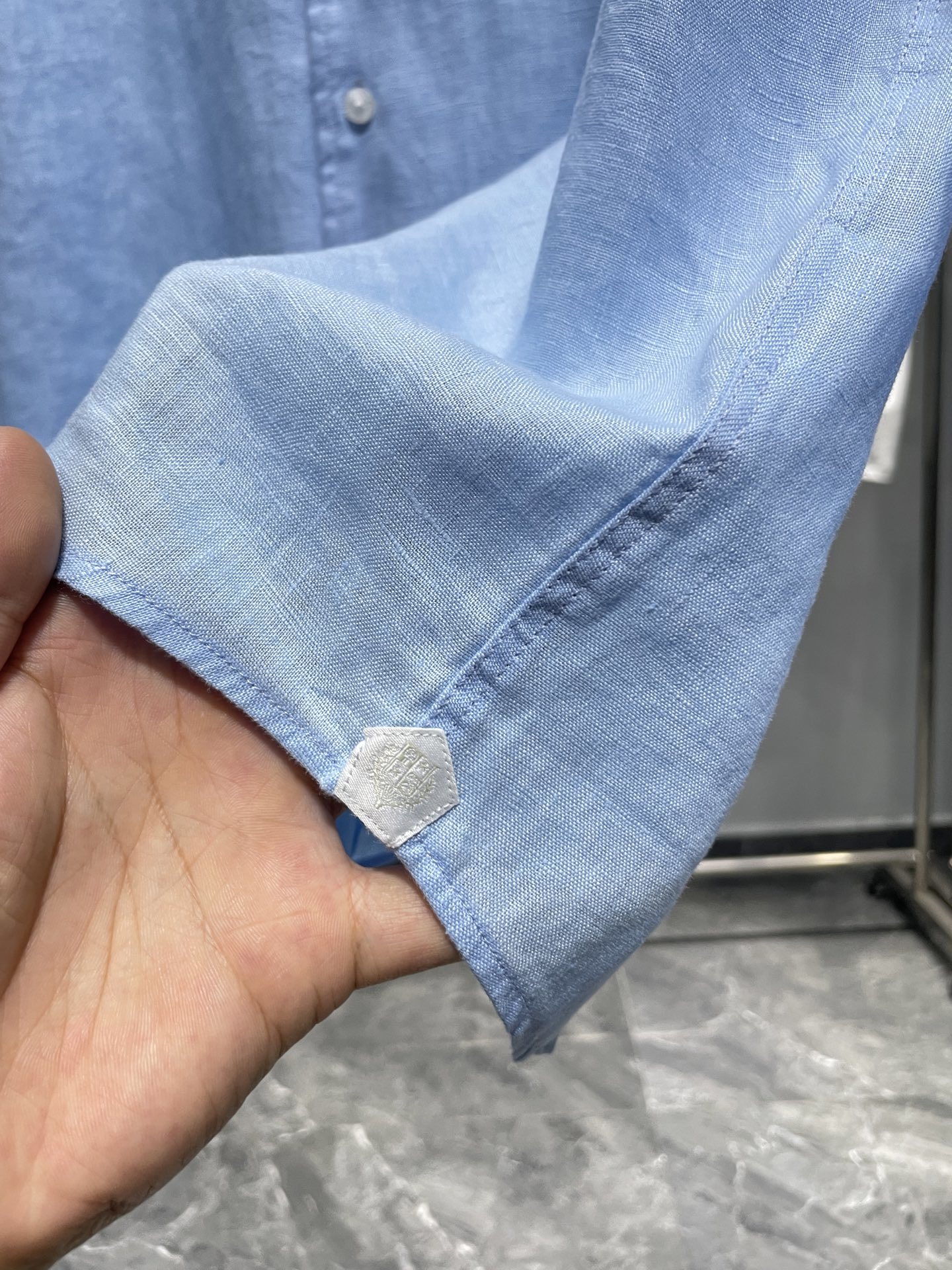 。🔅LSS春夏新款进口亚麻面料纯色翻领衬衣,男士简约logo刺绣标识商务休闲百搭长袖衬衫!贸易公司渠道稀