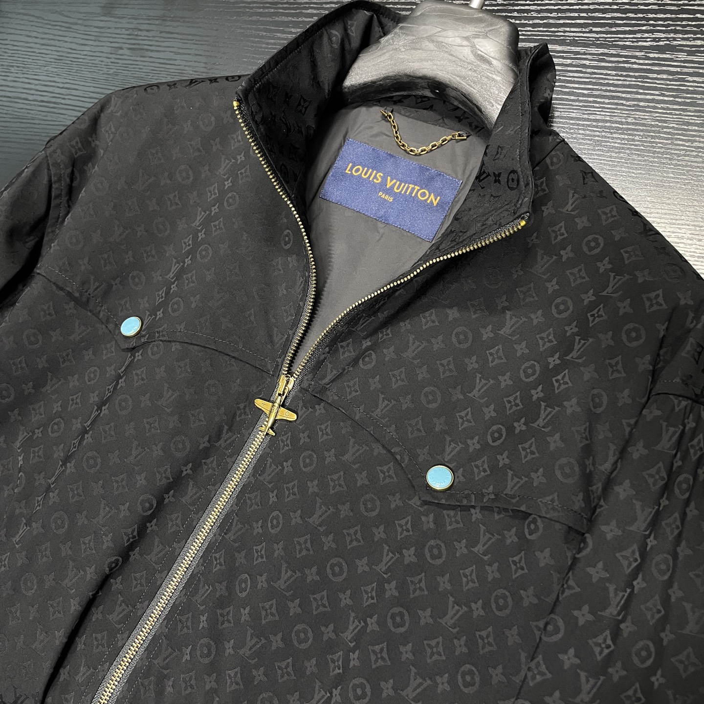 NO:497580,Details ~,alexander wang19860909细节图～,,alexander wang,Men's clothing