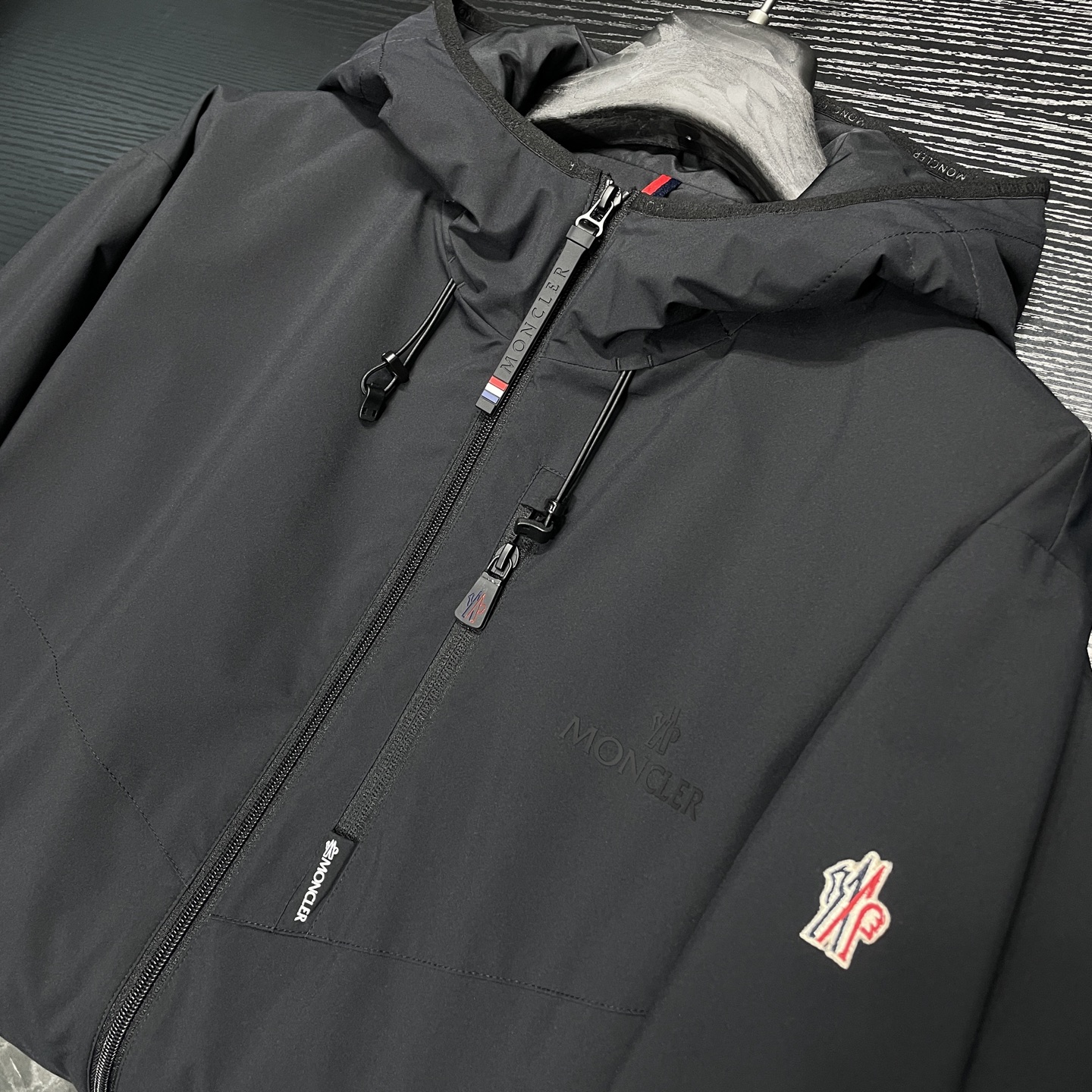 NO:507345,Details ~,alexander wang19860909细节图～,,alexander wang,Men's clothing