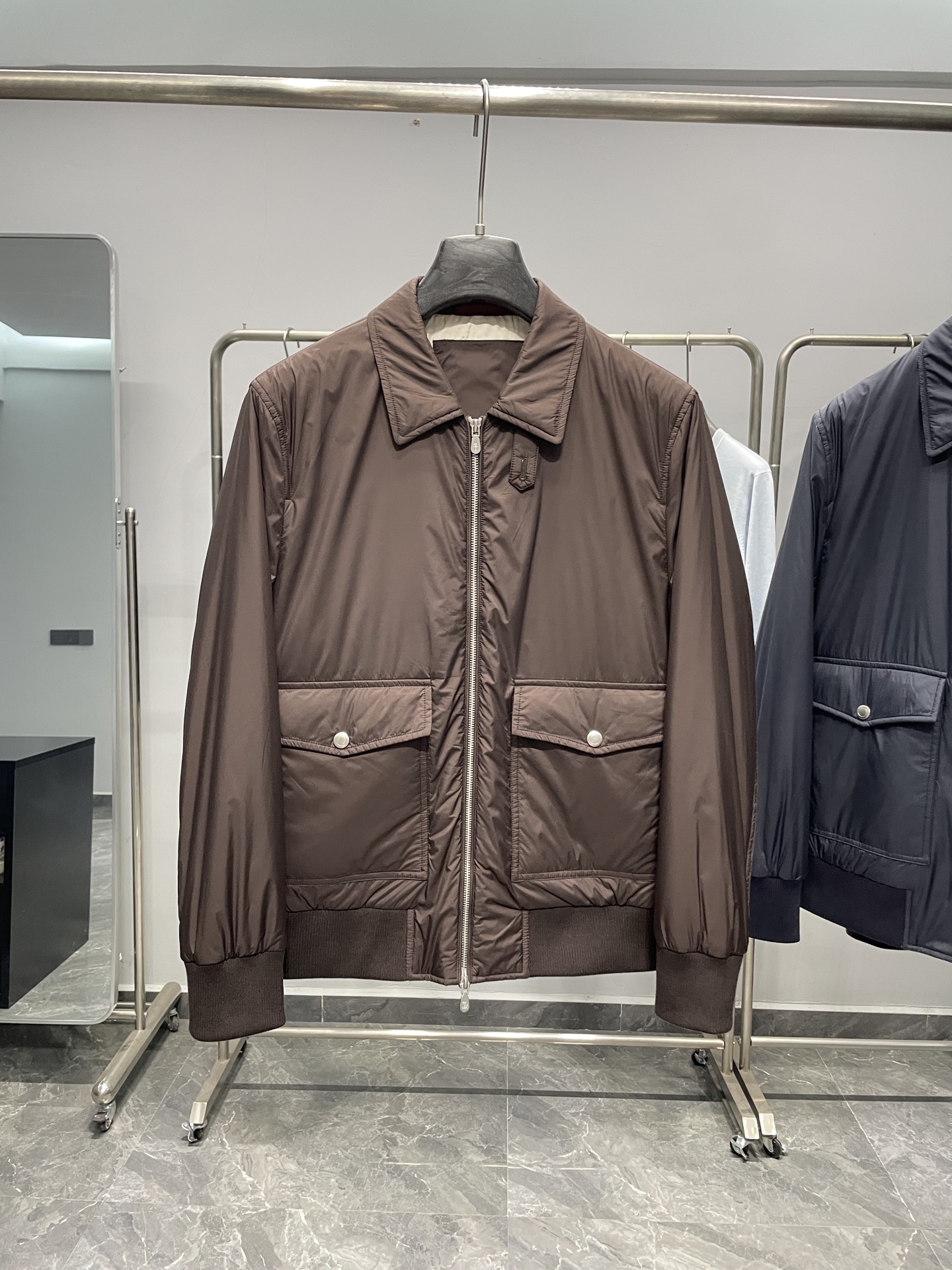 NO:514918,Details of brown color ~,alexander wang19860909咖色细节图～,,alexander wang,Men's clothing