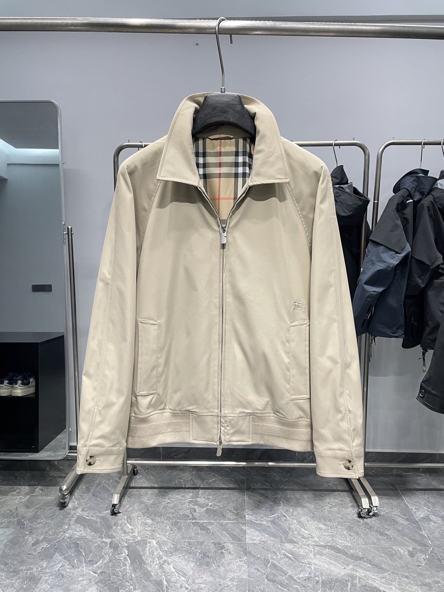 NO:518764,Khaki details ~,alexander wang19860909卡其色细节图～,,alexander wang,Men's clothing